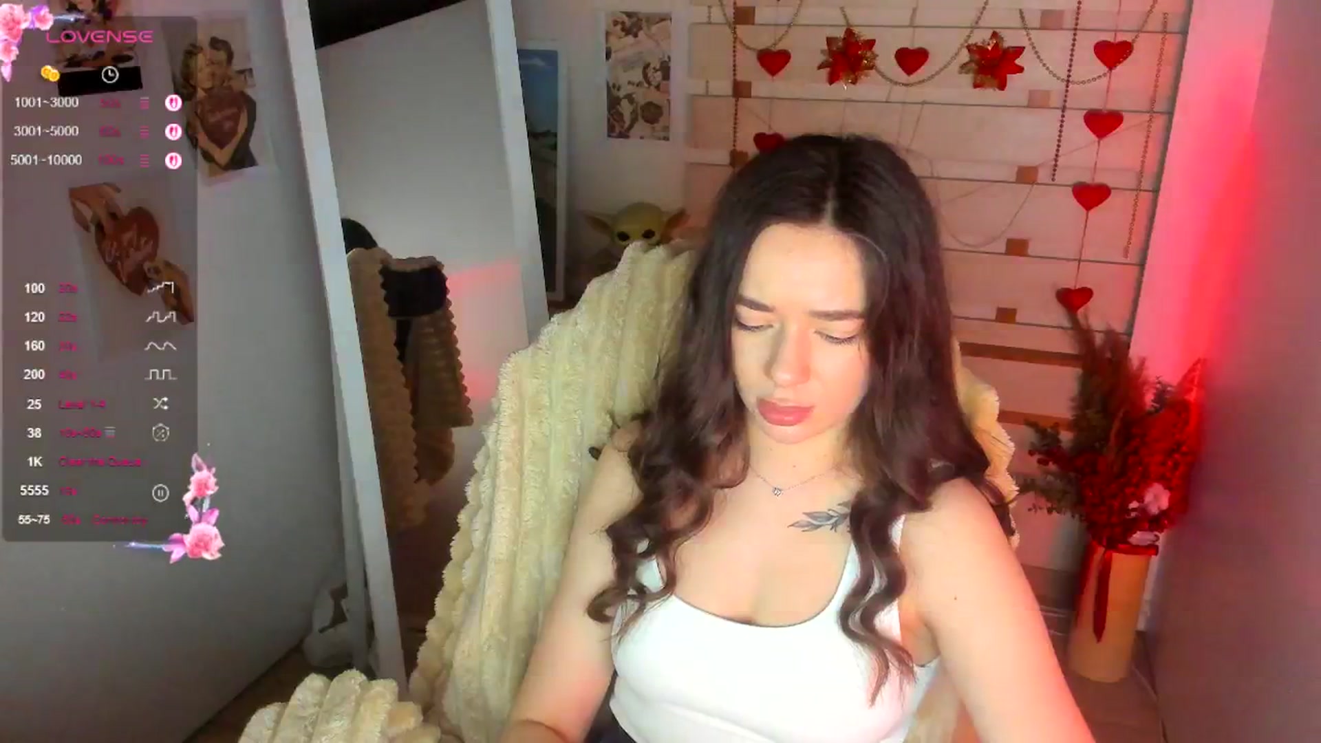 Gallery image thumbnail from KiraLove's myfreecams stream on, 04/13/2026, 11:18 image 9 of 20