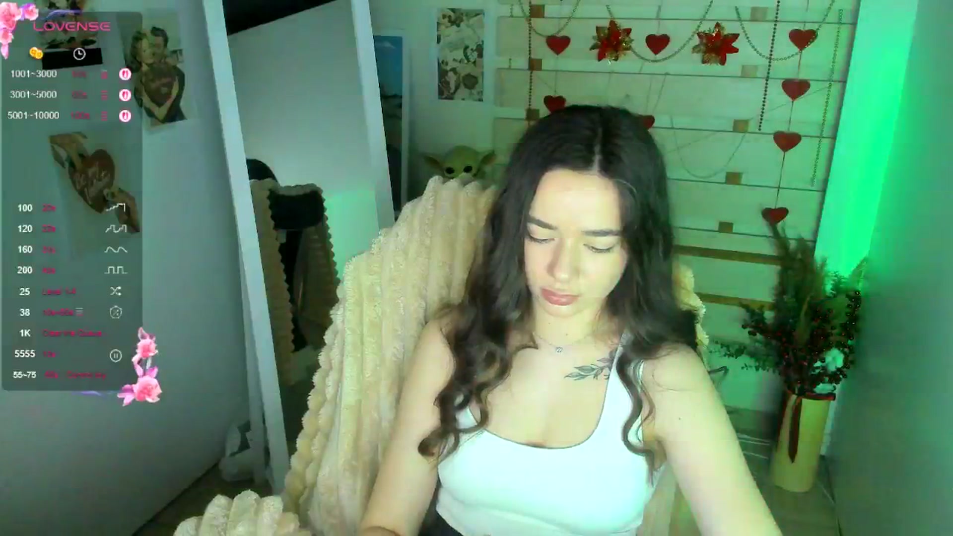 Gallery image thumbnail from KiraLove's myfreecams stream on, 04/13/2026, 11:18 image 18 of 20