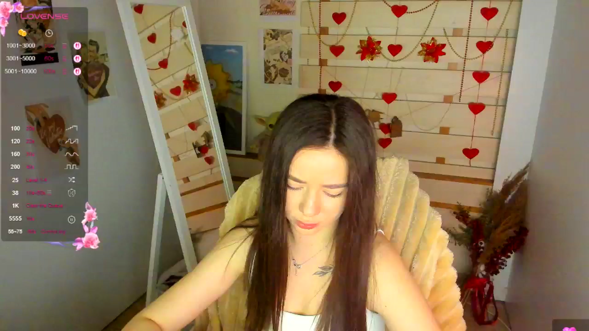 Gallery image thumbnail from KiraLove's myfreecams stream on, 04/16/2026, 10:43 image 12 of 20