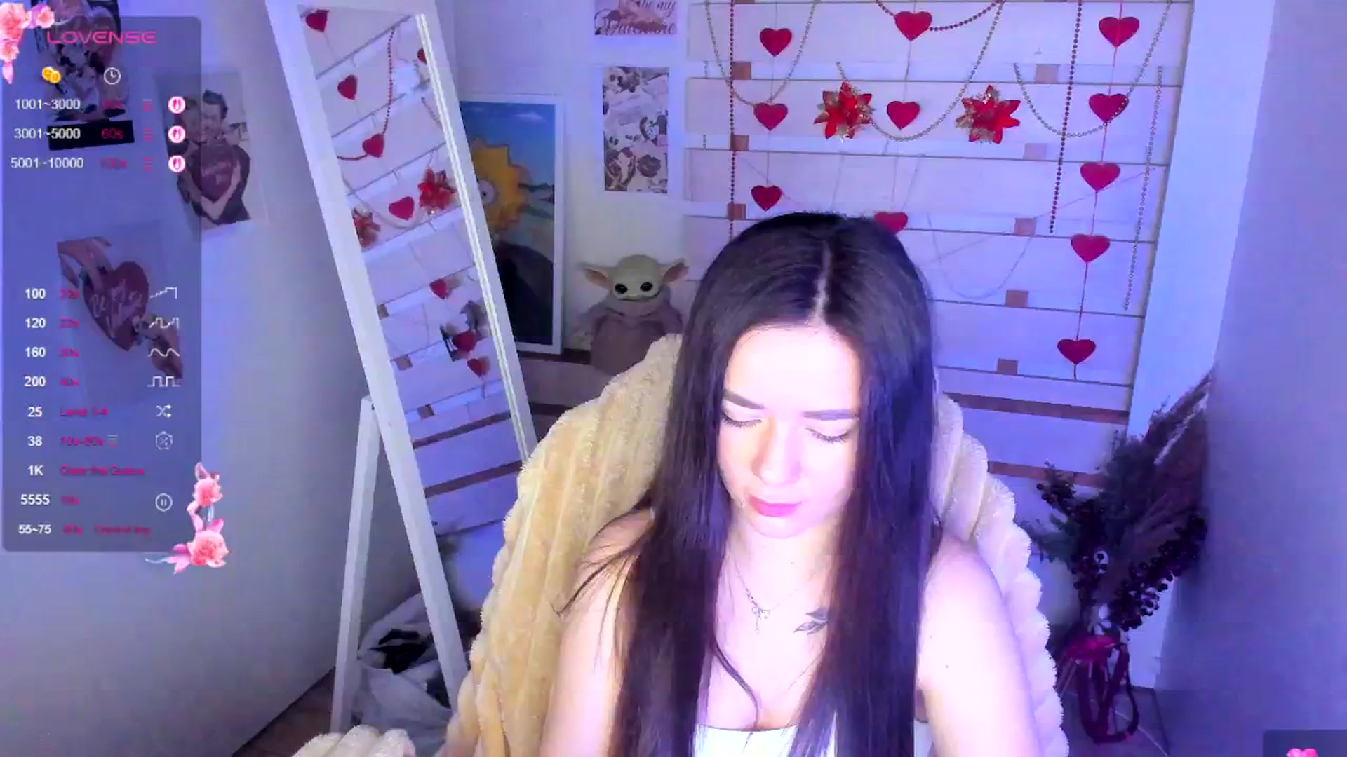 Gallery image thumbnail from KiraLove's myfreecams stream on, 04/16/2026, 10:43 image 14 of 20