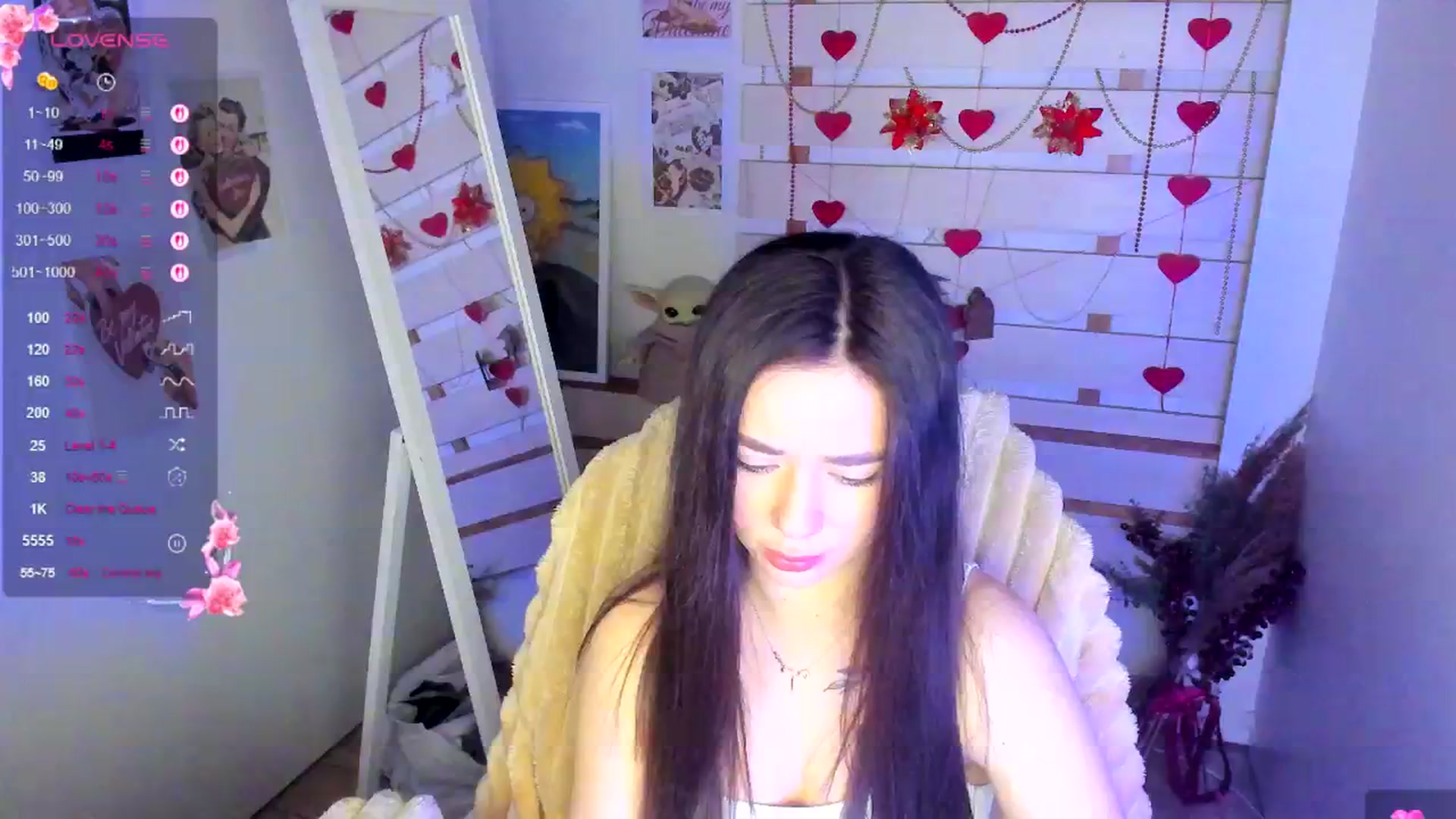 Gallery image thumbnail from KiraLove's myfreecams stream on, 04/16/2026, 10:43 image 11 of 20