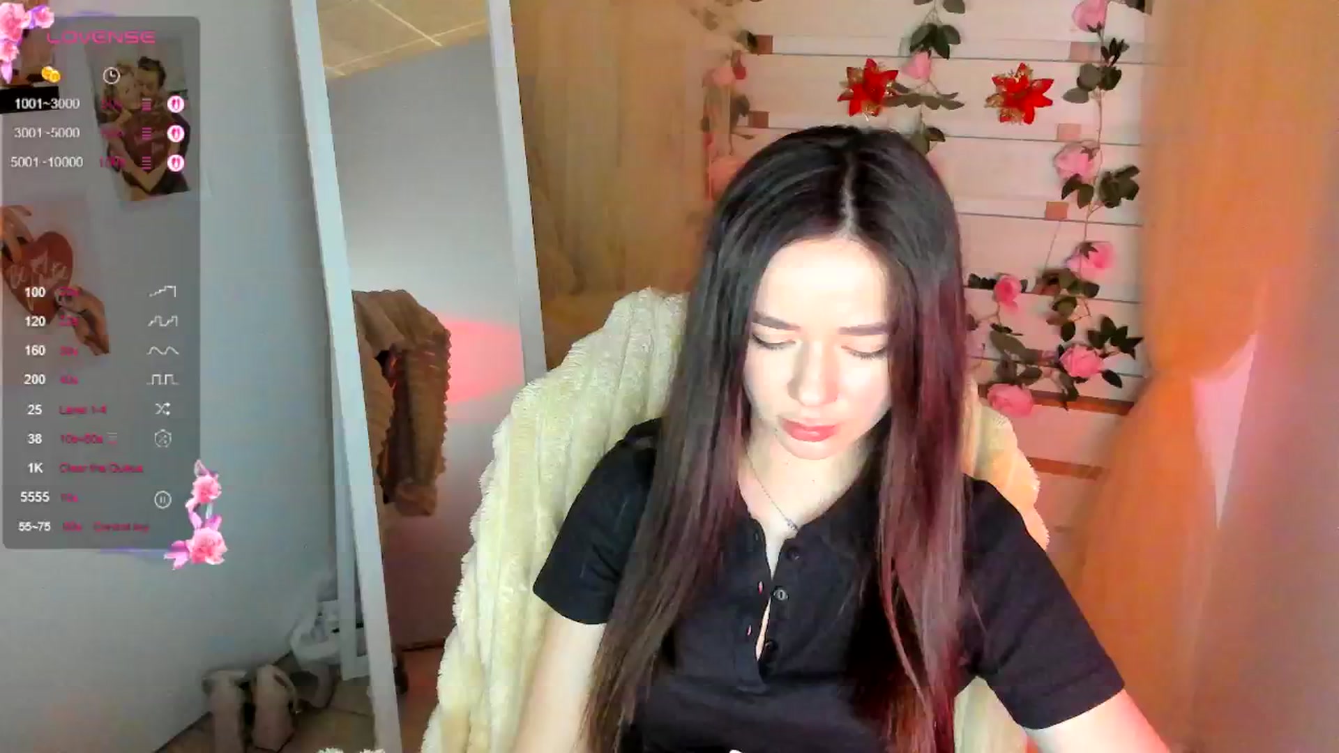 Gallery image thumbnail from KiraLove's myfreecams stream on, 04/20/2026, 11:24 image 4 of 20