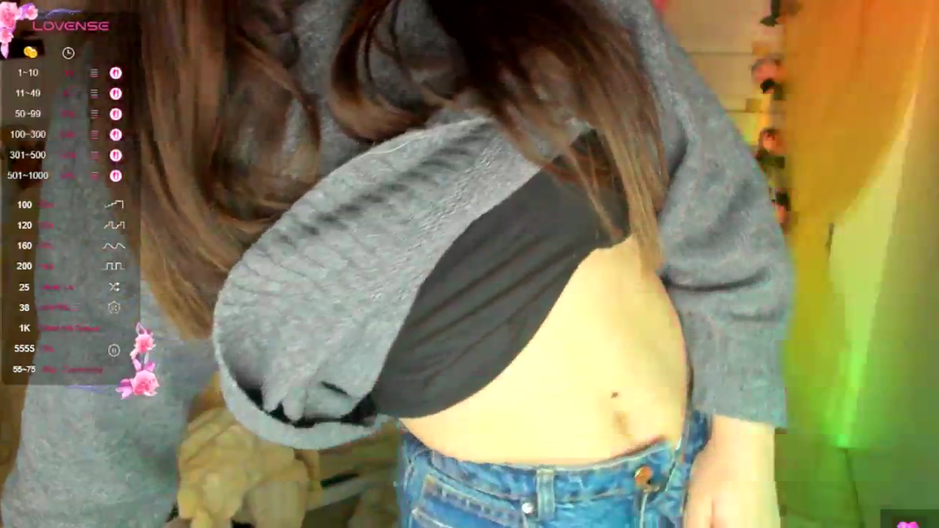 Gallery image thumbnail from KiraLove's myfreecams stream on, 04/21/2026, 09:37 image 10 of 20