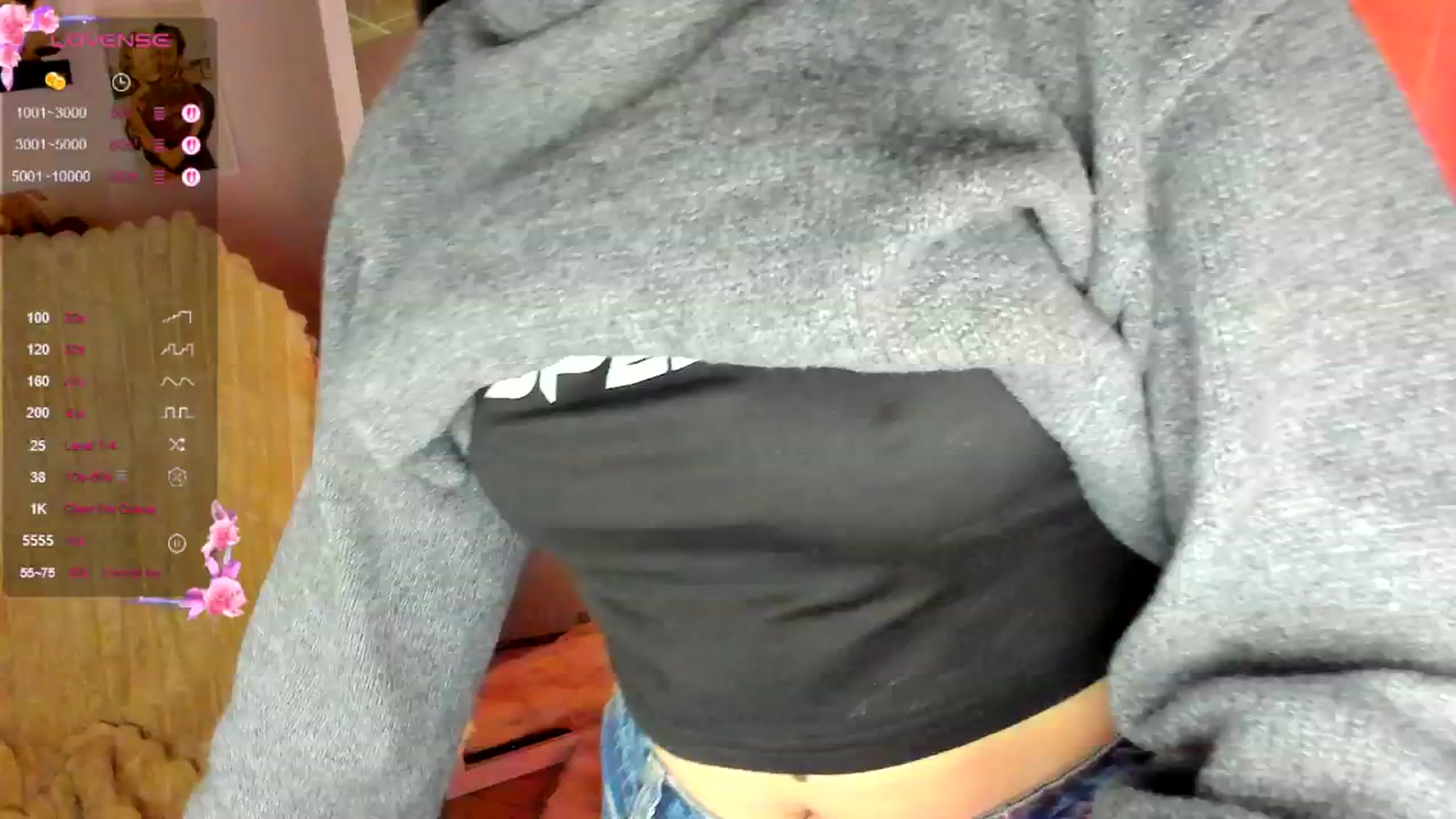 Gallery image thumbnail from KiraLove's myfreecams stream on, 04/21/2026, 09:37 image 1 of 20