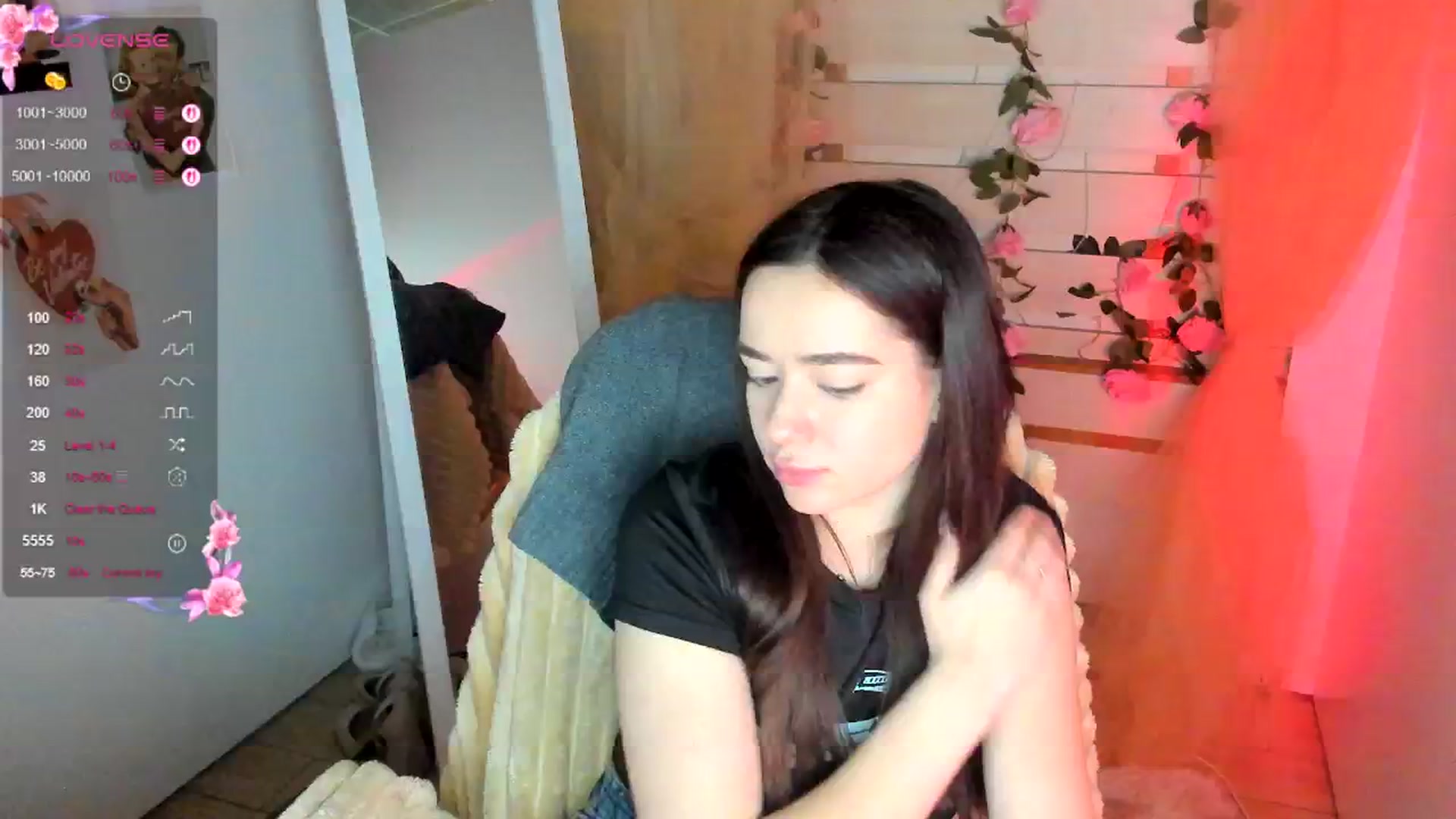 Gallery image thumbnail from KiraLove's myfreecams stream on, 04/21/2026, 11:18 image 8 of 20