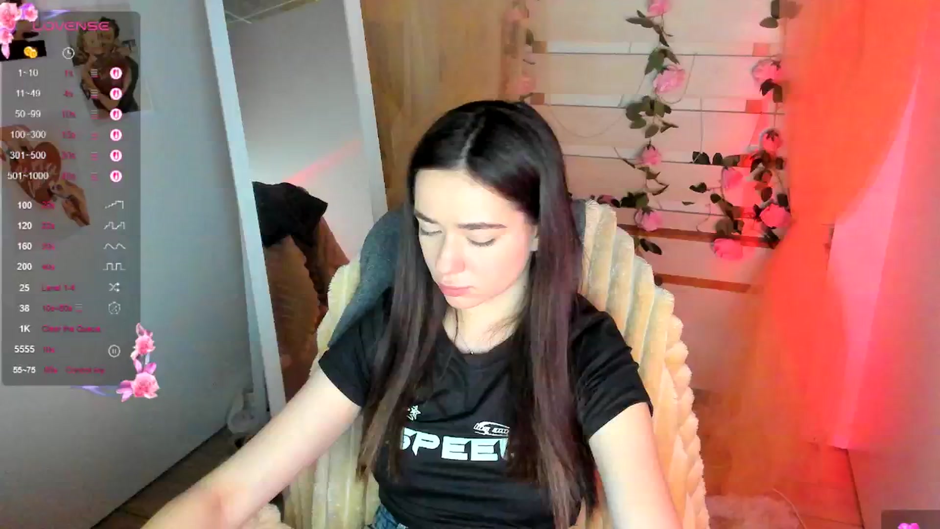 Gallery image thumbnail from KiraLove's myfreecams stream on, 04/21/2026, 11:18 image 10 of 20