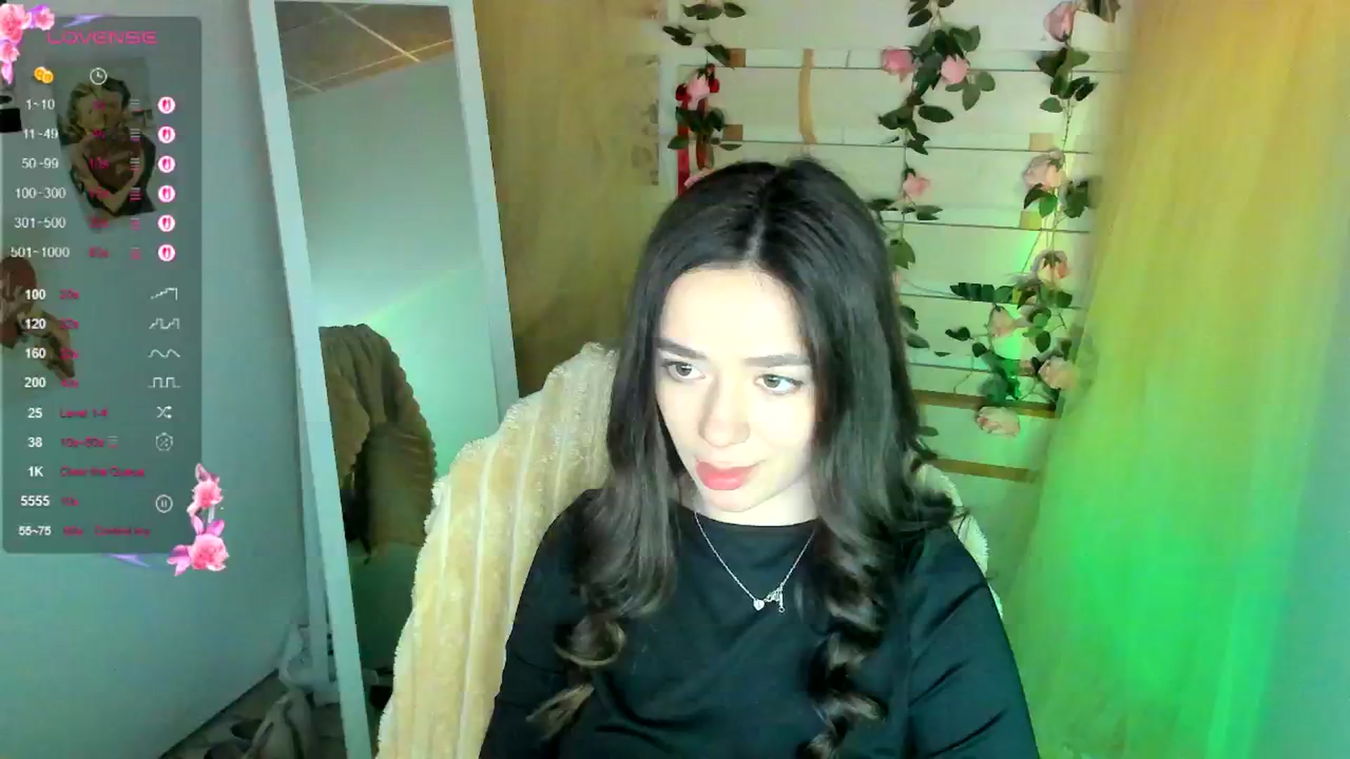 Gallery image thumbnail from KiraLove's myfreecams stream on, 04/22/2026, 09:51 image 20 of 20