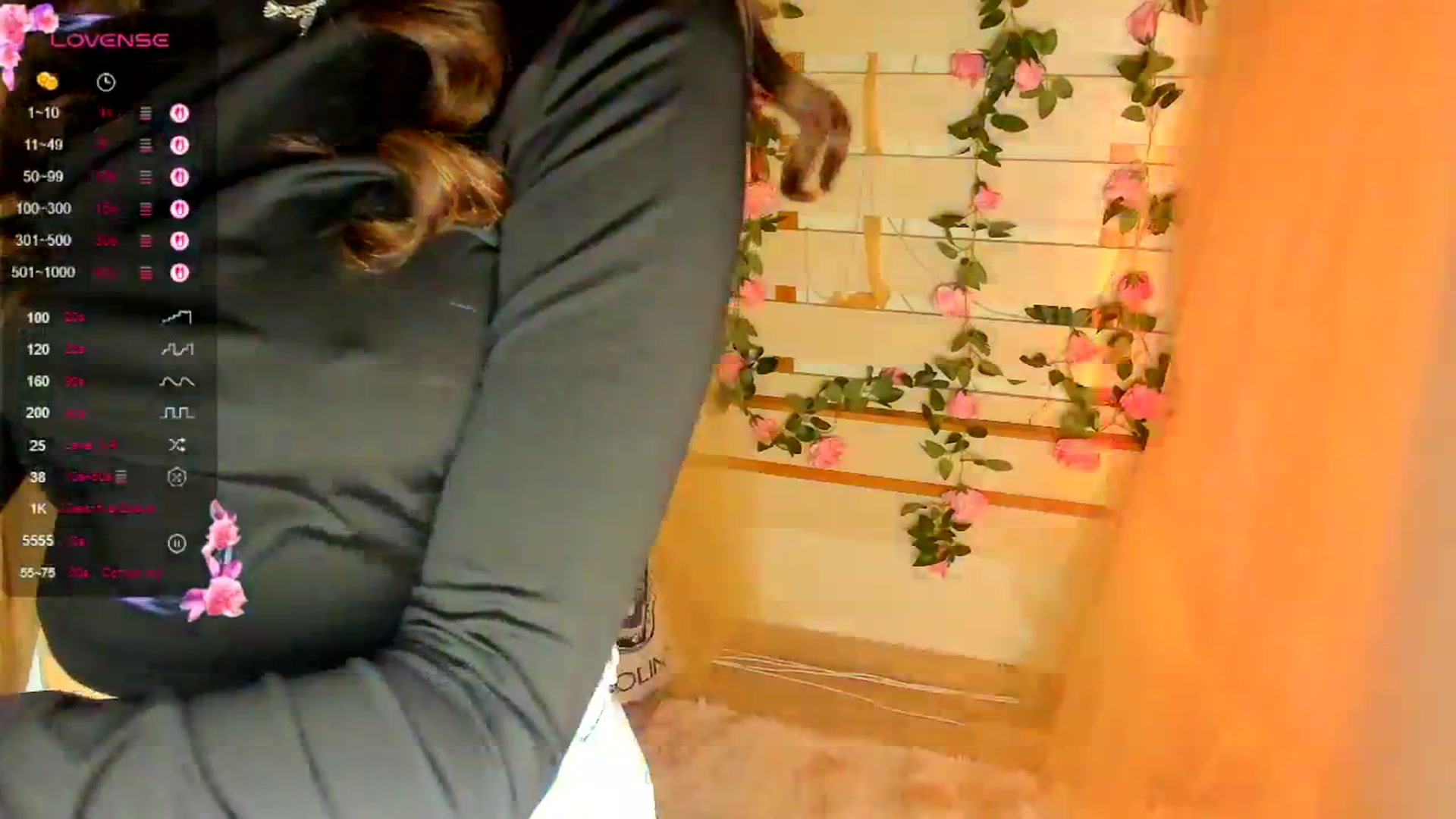 Gallery image thumbnail from KiraLove's myfreecams stream on, 04/22/2026, 11:30 image 7 of 20