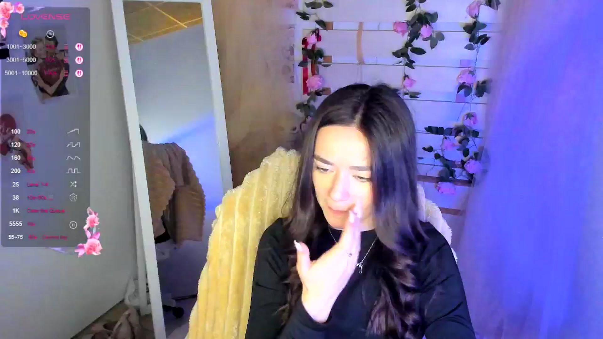 Gallery image thumbnail from KiraLove's myfreecams stream on, 04/22/2026, 11:30 image 1 of 20