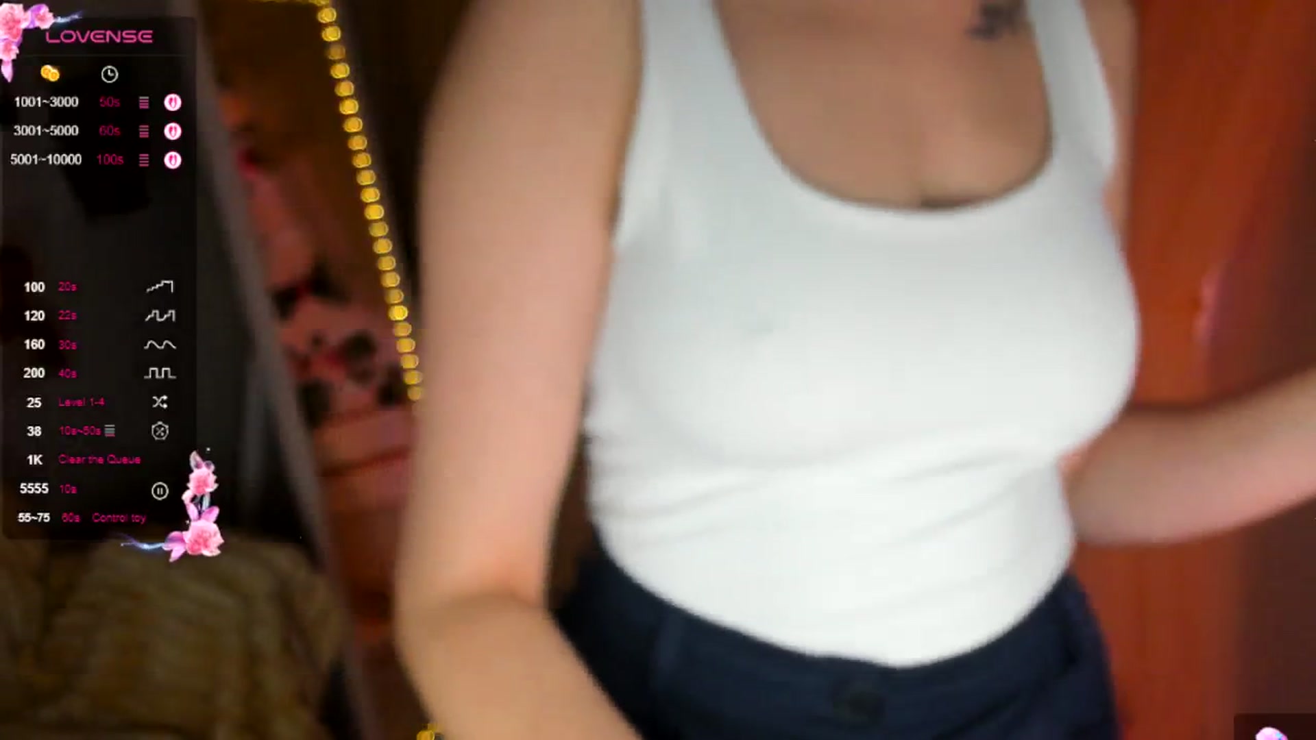 Gallery image thumbnail from KiraLove's myfreecams stream on, 04/25/2026, 11:30 image 9 of 20