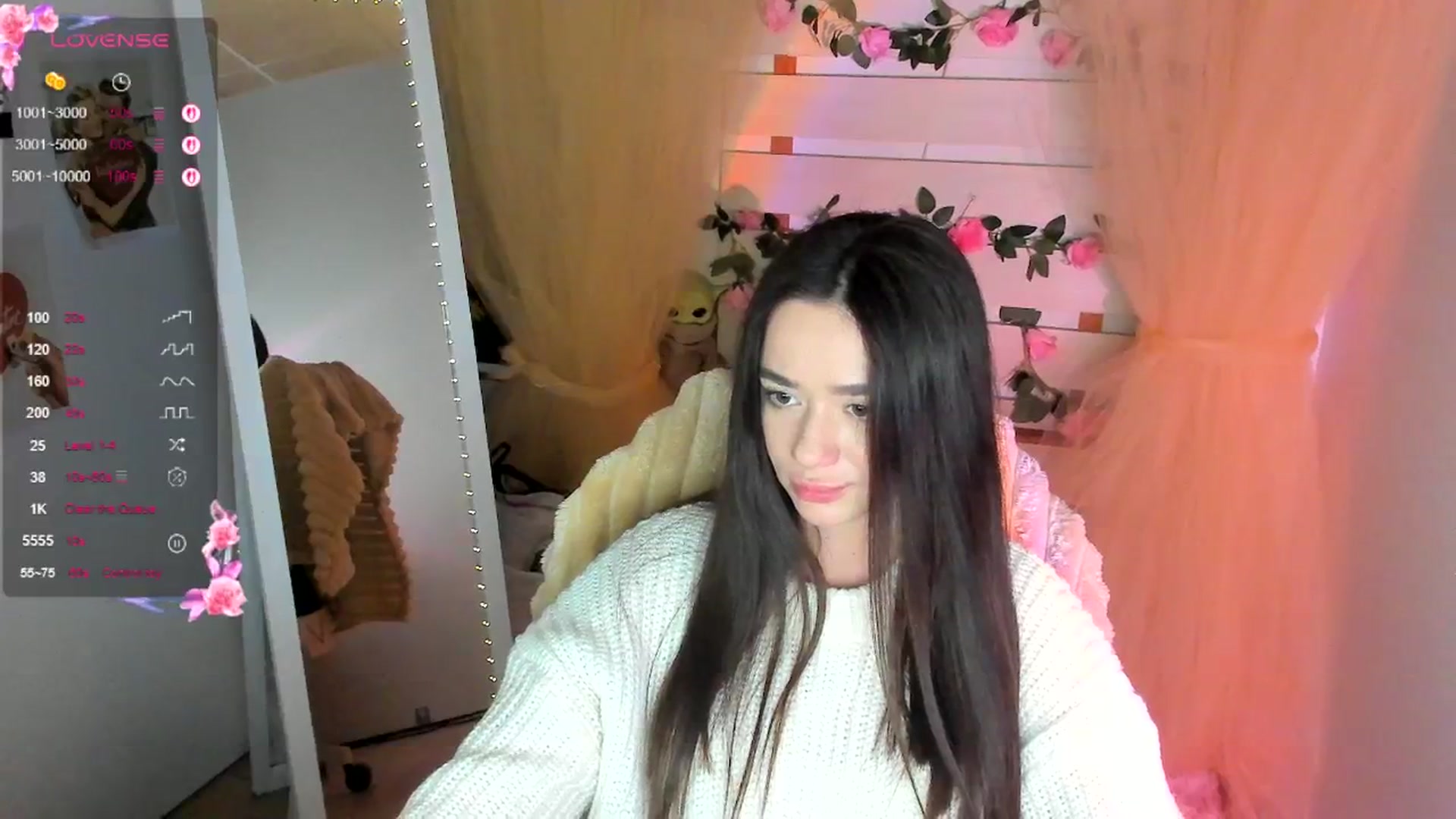 Gallery image thumbnail from KiraLove's myfreecams stream on, 04/27/2026, 10:20 image 6 of 20