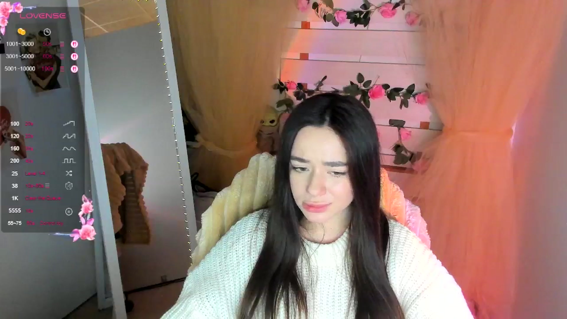 Gallery image thumbnail from KiraLove's myfreecams stream on, 04/27/2026, 10:20 image 16 of 20