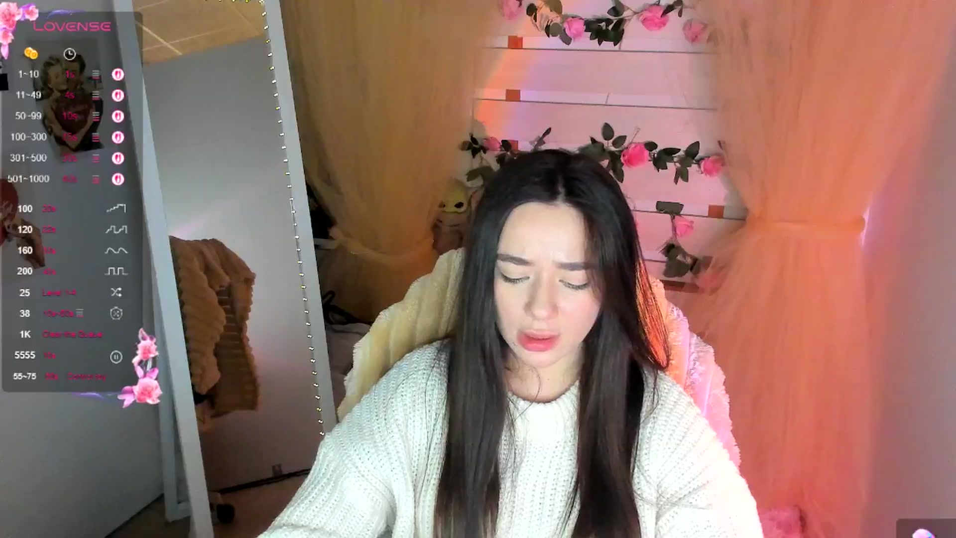 Gallery image thumbnail from KiraLove's myfreecams stream on, 04/27/2026, 10:20 image 15 of 20