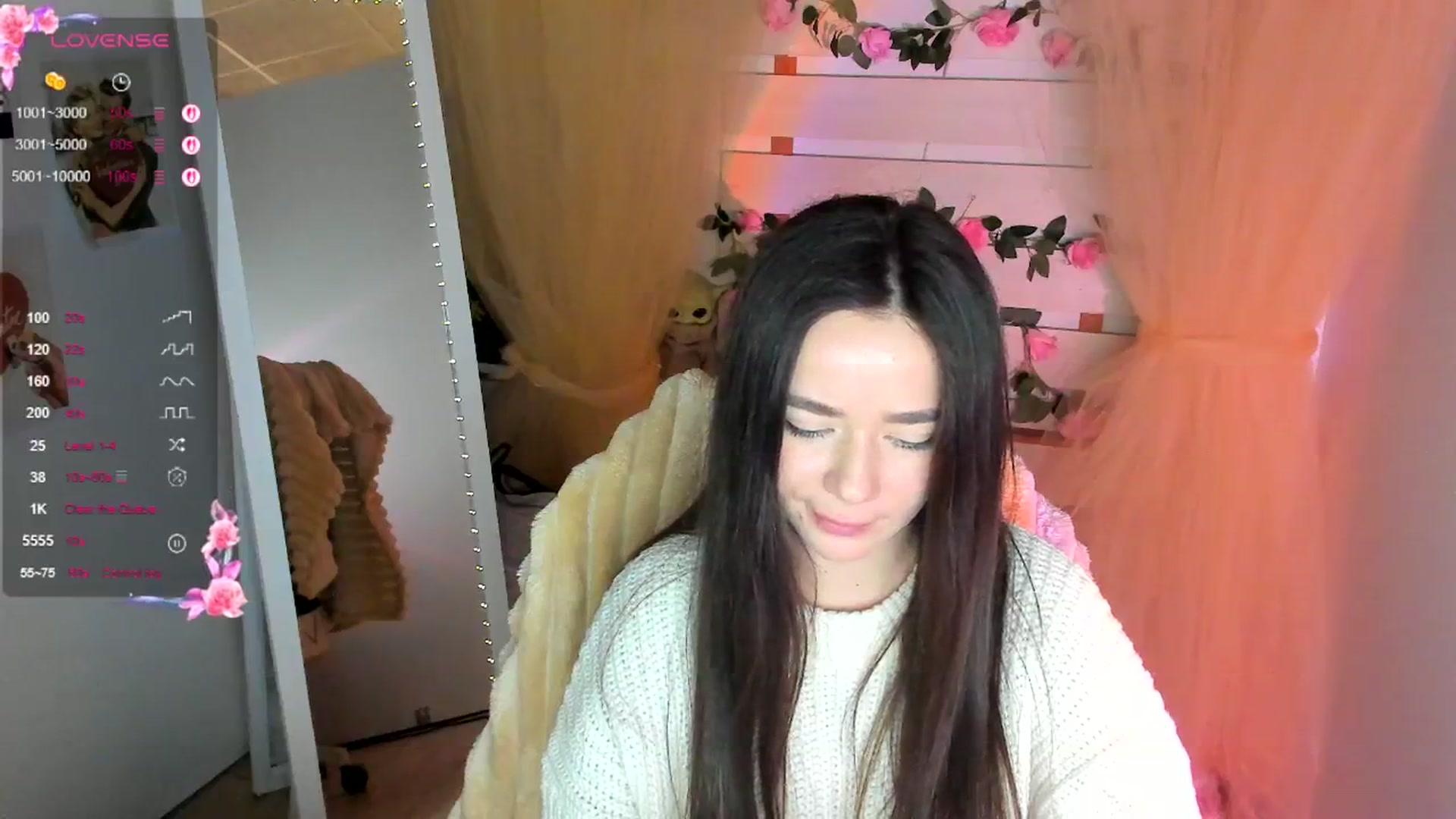 Gallery image thumbnail from KiraLove's myfreecams stream on, 04/27/2026, 10:20 image 4 of 20