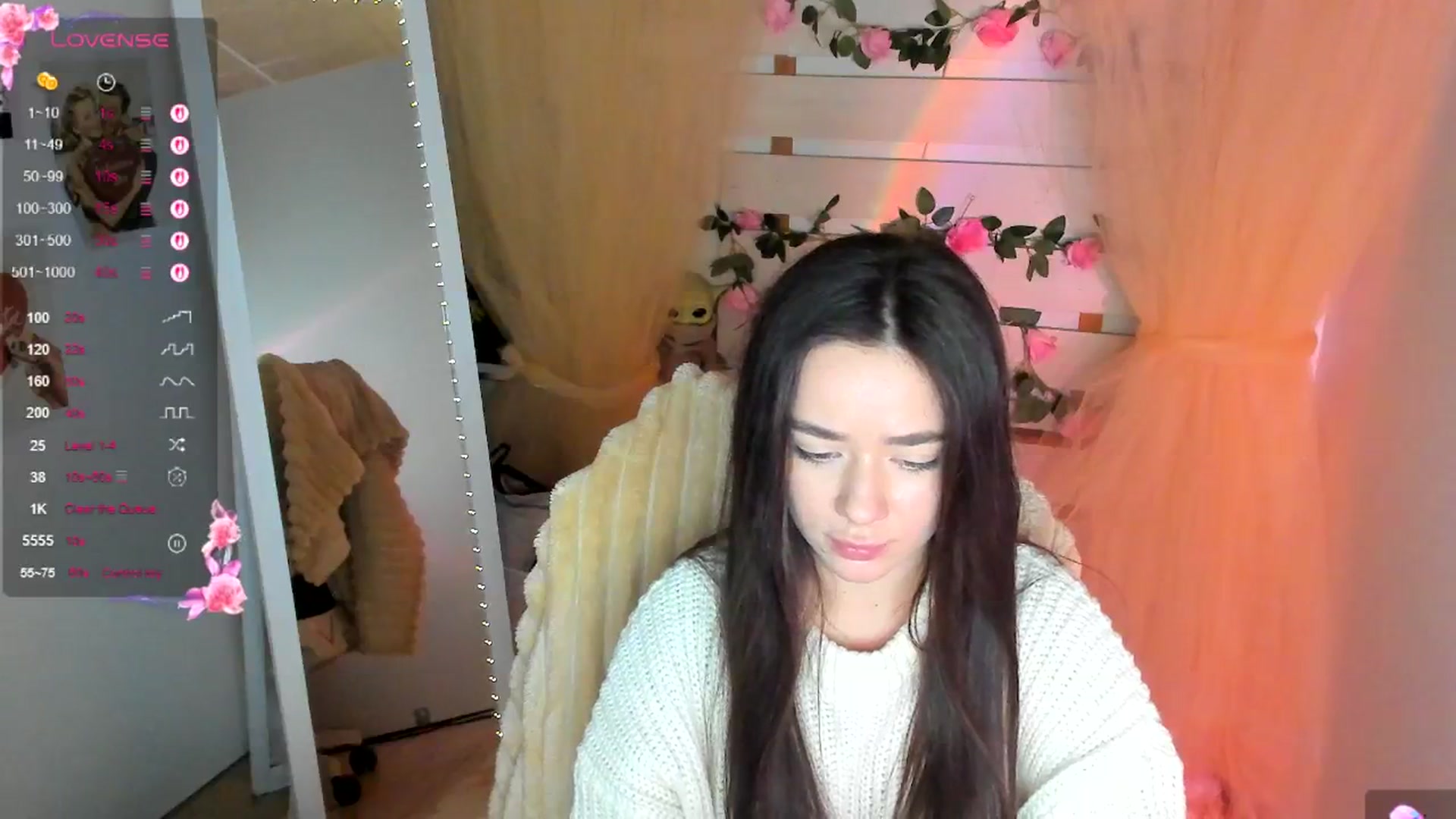 Gallery image thumbnail from KiraLove's myfreecams stream on, 04/27/2026, 11:22 image 18 of 20