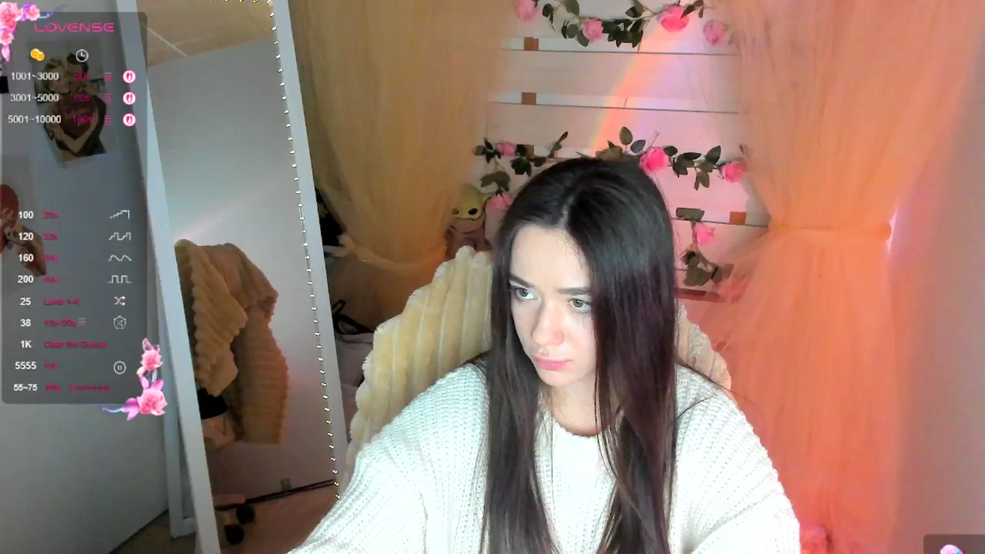 Gallery image thumbnail from KiraLove's myfreecams stream on, 04/27/2026, 11:22 image 19 of 20