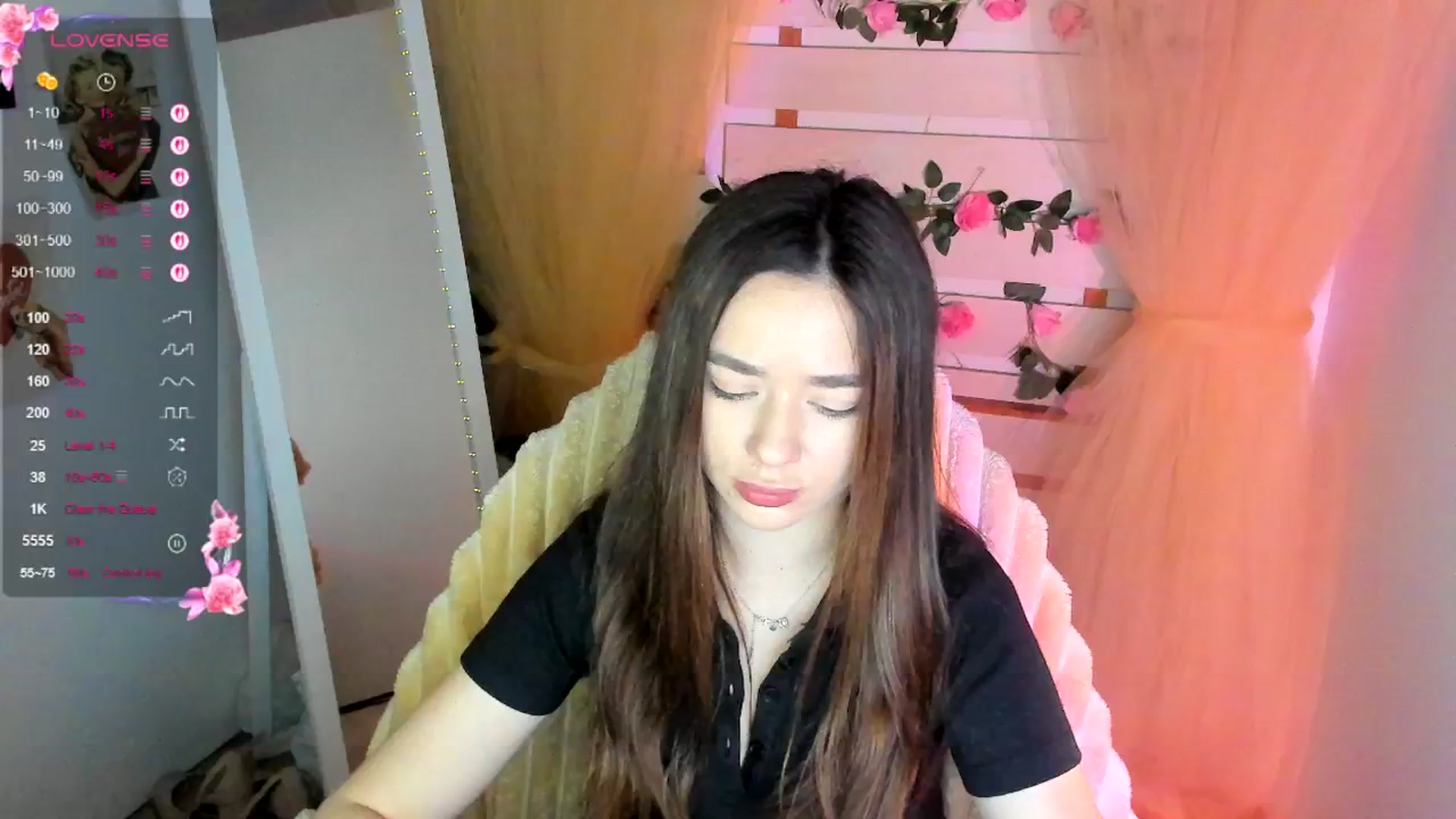 Gallery image thumbnail from KiraLove's myfreecams stream on, 05/02/2026, 10:08 image 3 of 20
