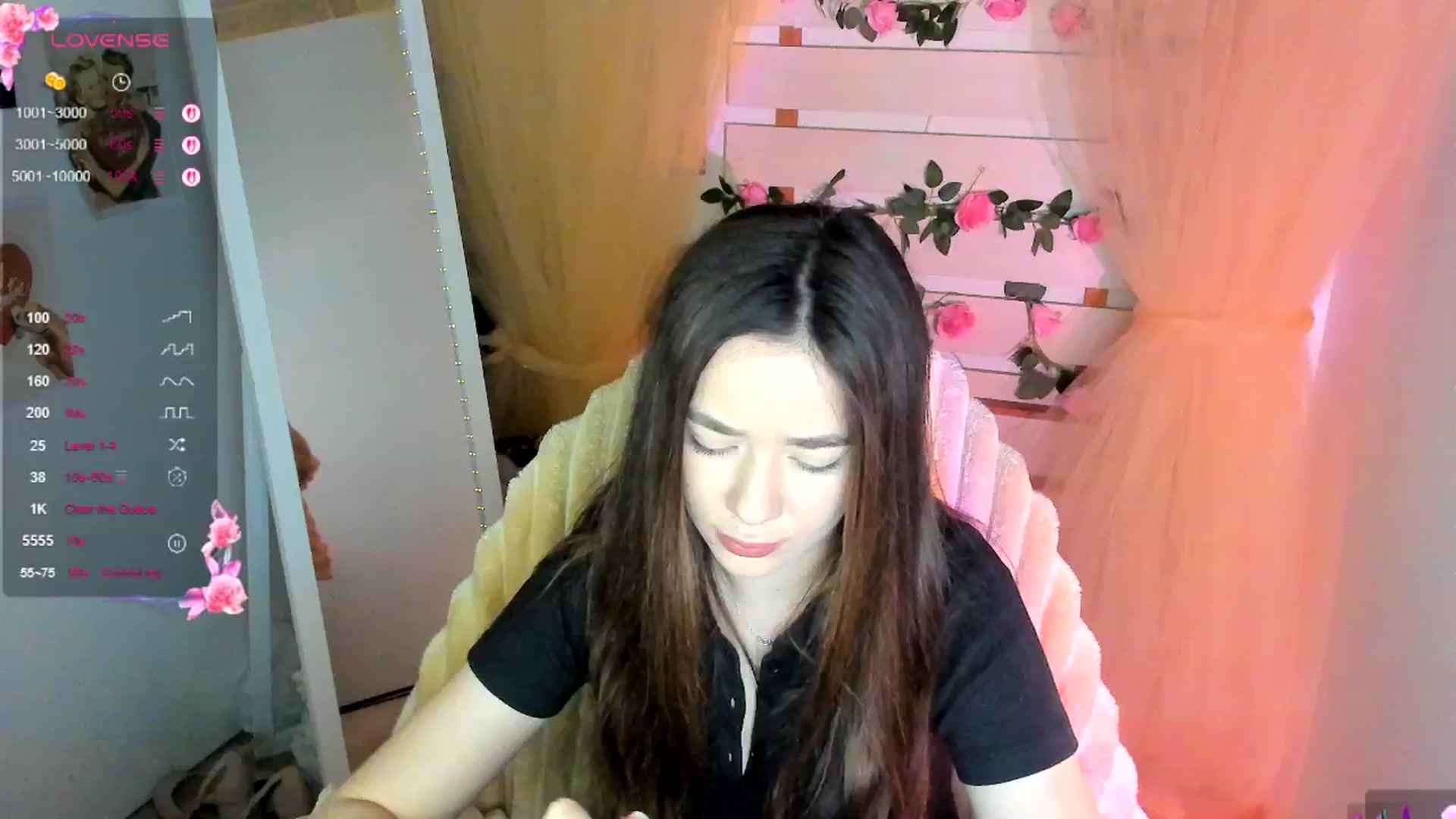 Gallery image thumbnail from KiraLove's myfreecams stream on, 05/02/2026, 10:08 image 15 of 20