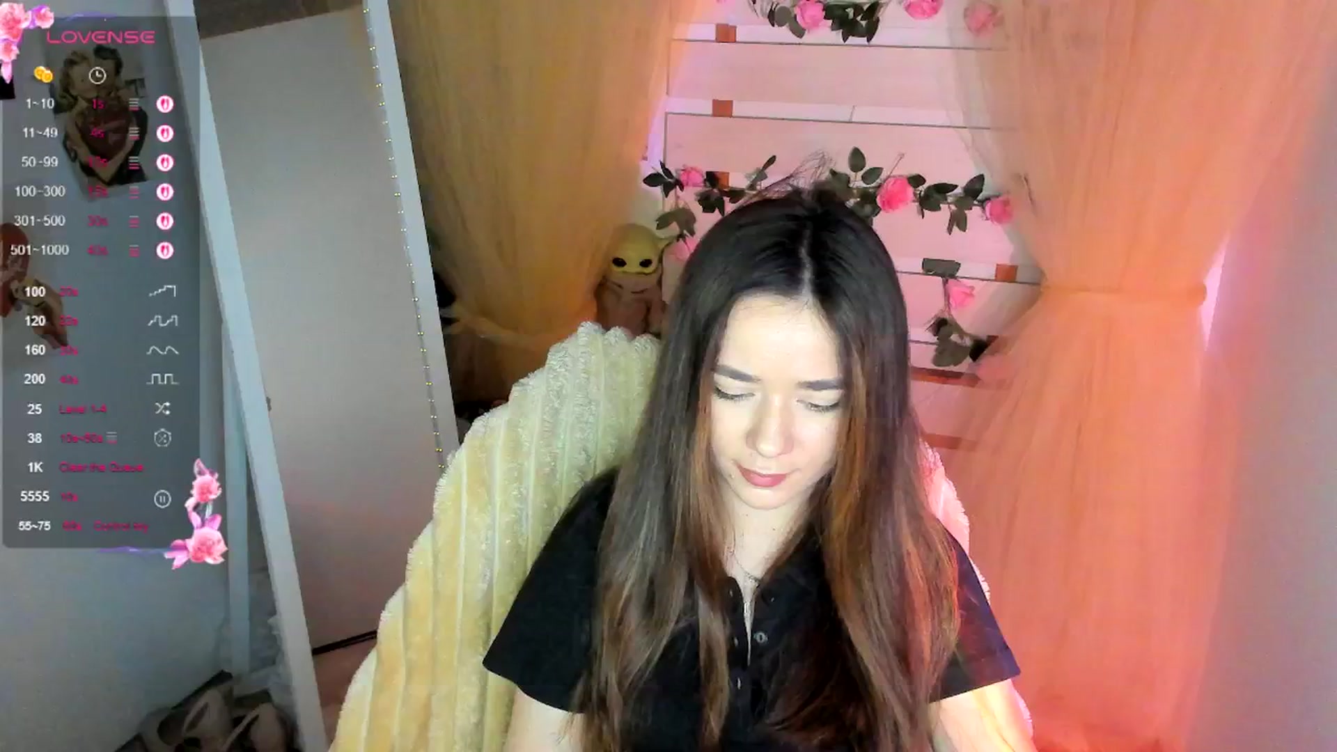Gallery image thumbnail from KiraLove's myfreecams stream on, 05/02/2026, 11:15 image 20 of 20