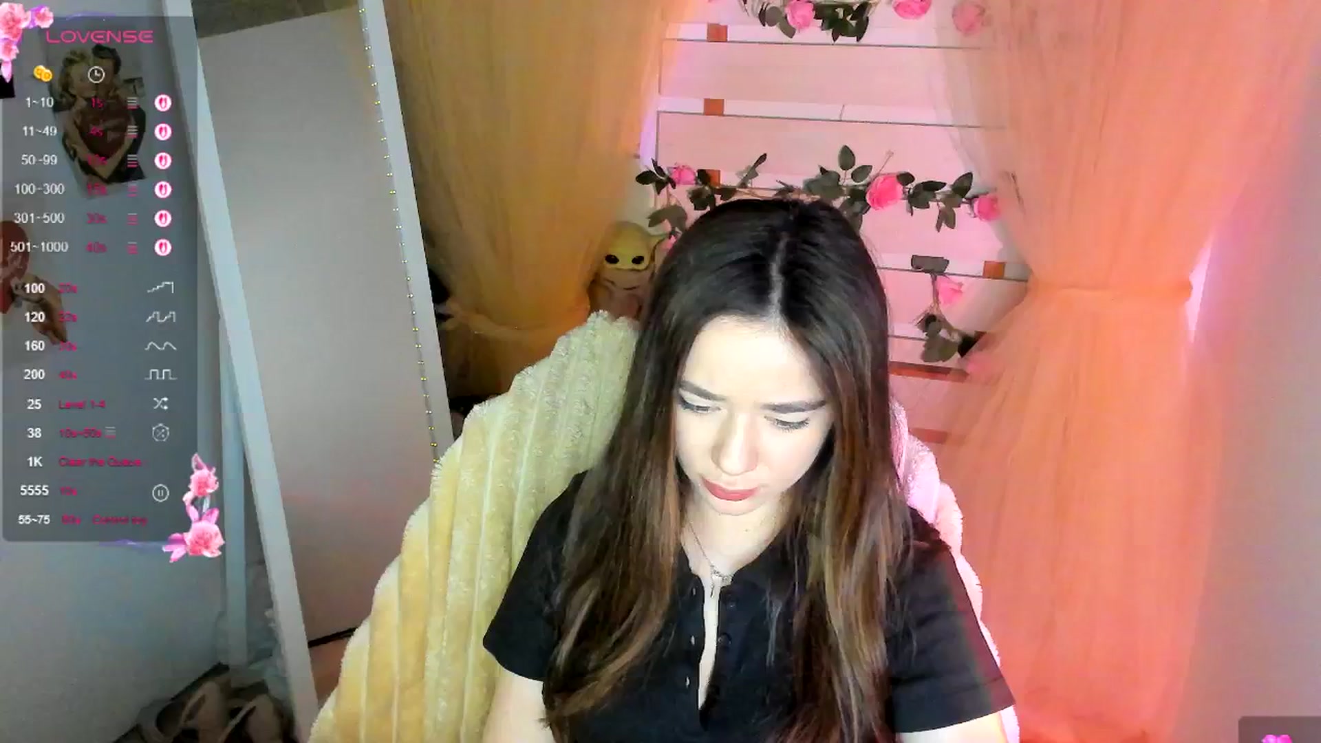 Gallery image thumbnail from KiraLove's myfreecams stream on, 05/02/2026, 11:15 image 10 of 20
