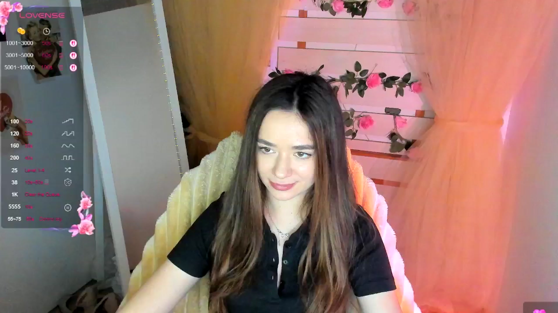 Gallery image thumbnail from KiraLove's myfreecams stream on, 05/02/2026, 11:15 image 4 of 20