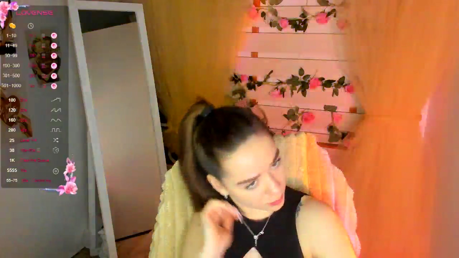 Gallery image thumbnail from KiraLove's myfreecams stream on, 05/03/2026, 11:31 image 9 of 20