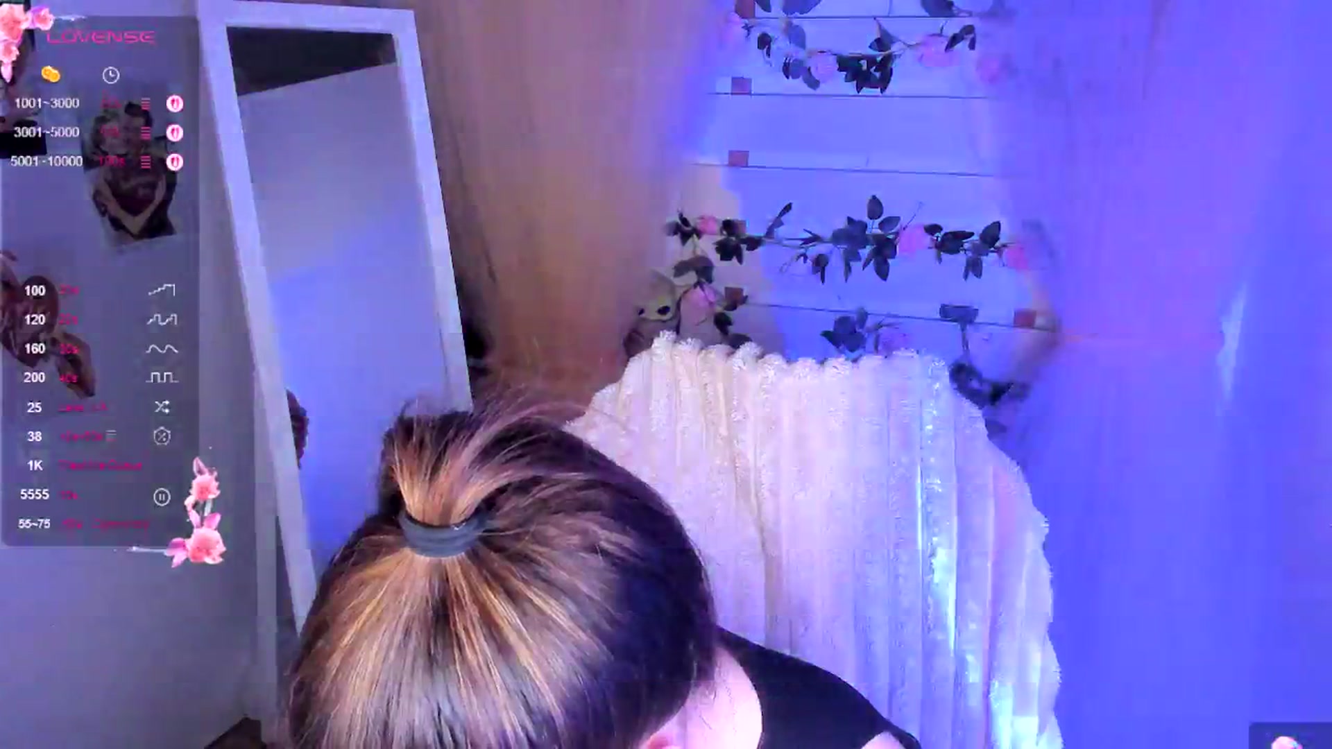 Gallery image thumbnail from KiraLove's myfreecams stream on, 05/03/2026, 11:31 image 20 of 20