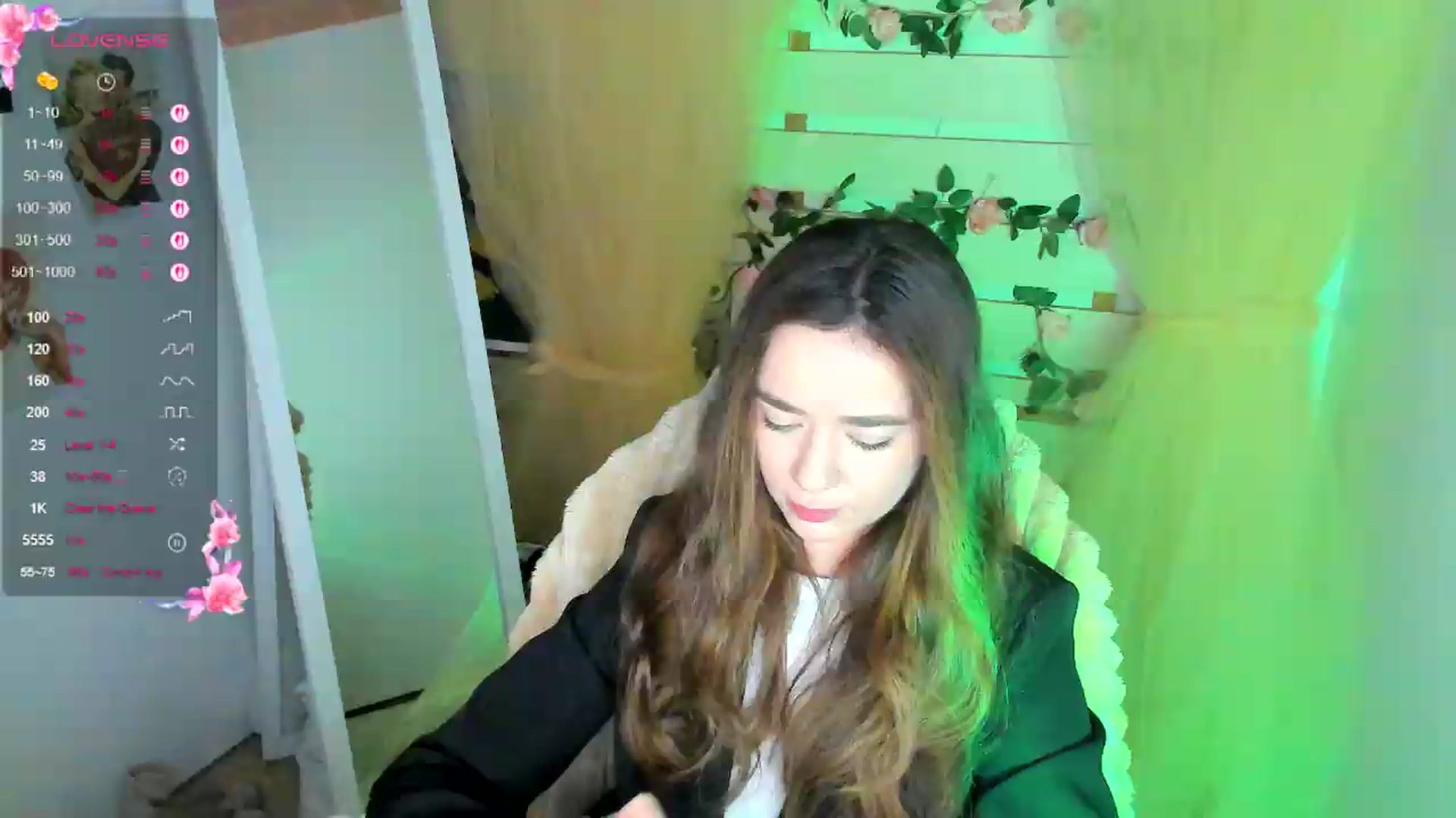 Gallery image thumbnail from KiraLove's myfreecams stream on, 05/11/2026, 09:25 image 14 of 20