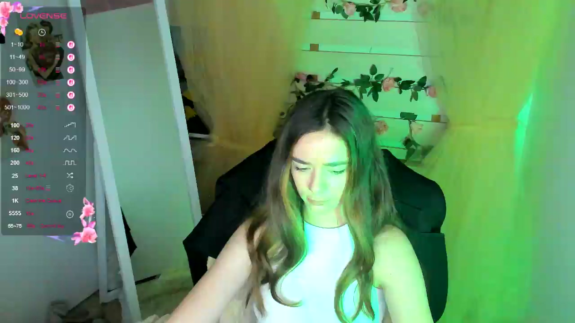 Gallery image thumbnail from KiraLove's myfreecams stream on, 05/11/2026, 12:01 image 11 of 20