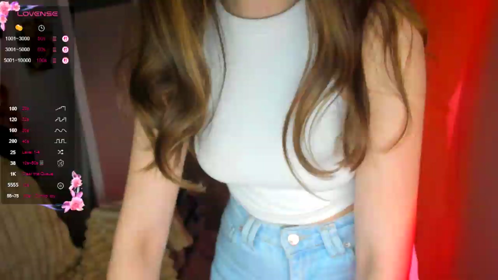 Gallery image thumbnail from KiraLove's myfreecams stream on, 05/11/2026, 12:01 image 19 of 20