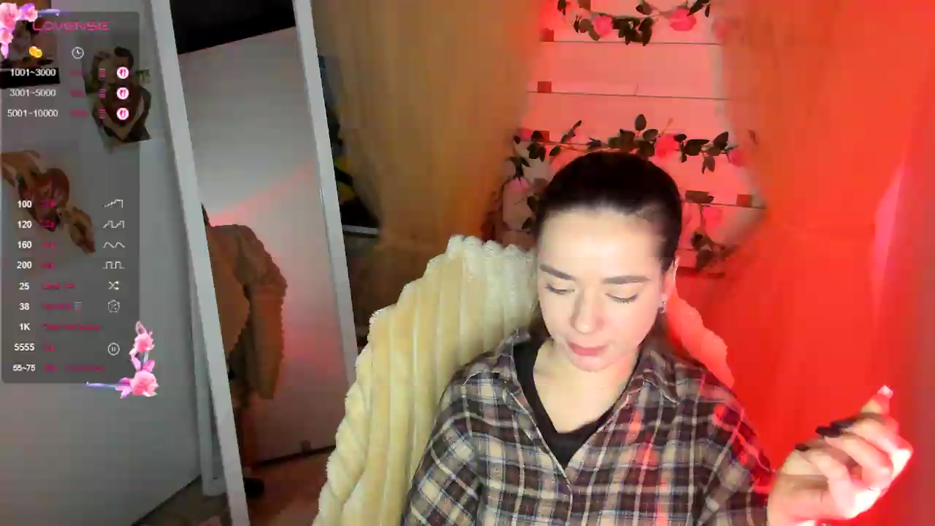 Gallery image thumbnail from KiraLove's myfreecams stream on, 05/15/2026, 09:52 image 3 of 20