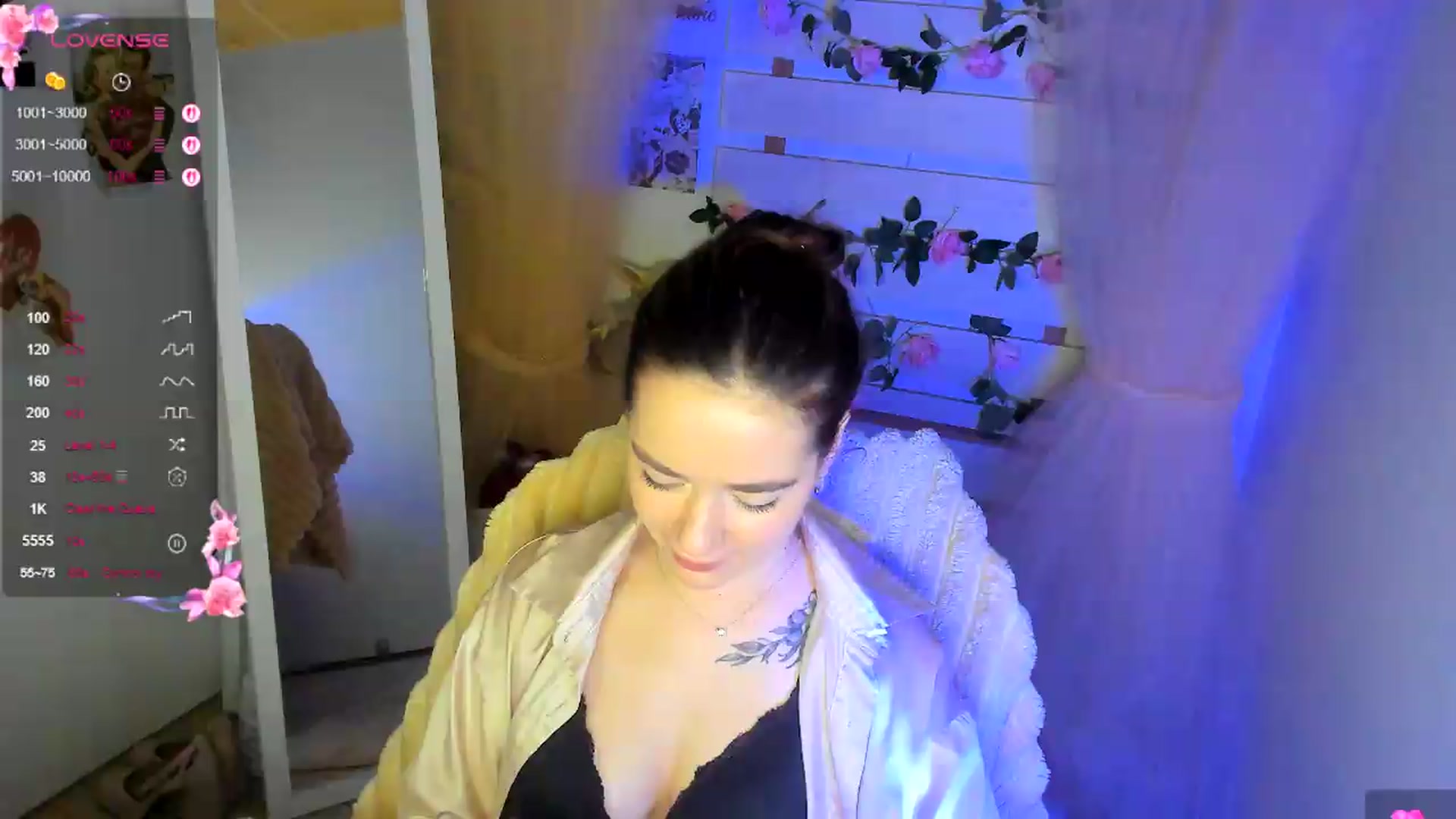 Gallery image thumbnail from KiraLove's myfreecams stream on, 05/22/2026, 09:54 image 14 of 20
