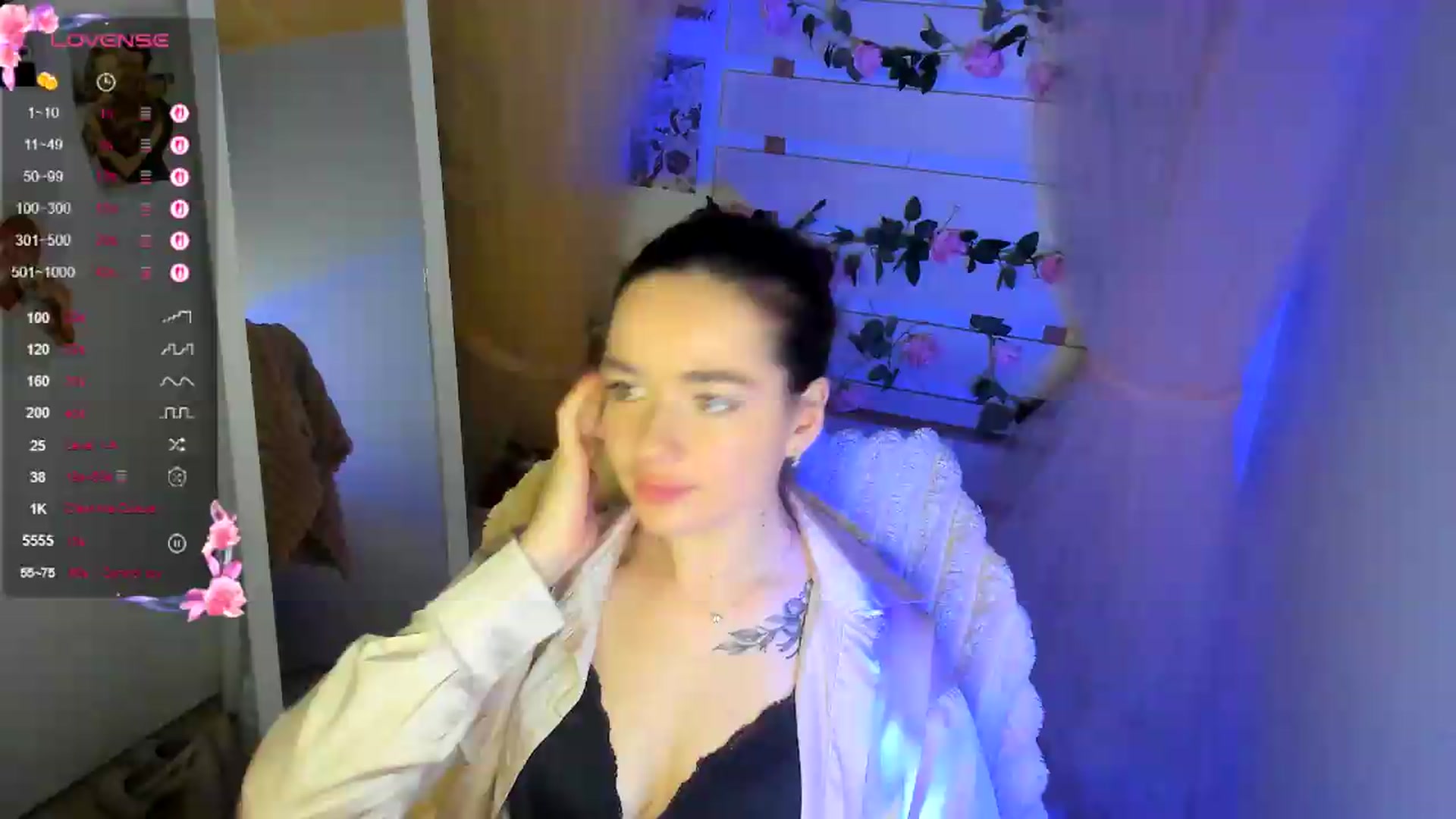 Gallery image thumbnail from KiraLove's myfreecams stream on, 05/22/2026, 09:54 image 10 of 20