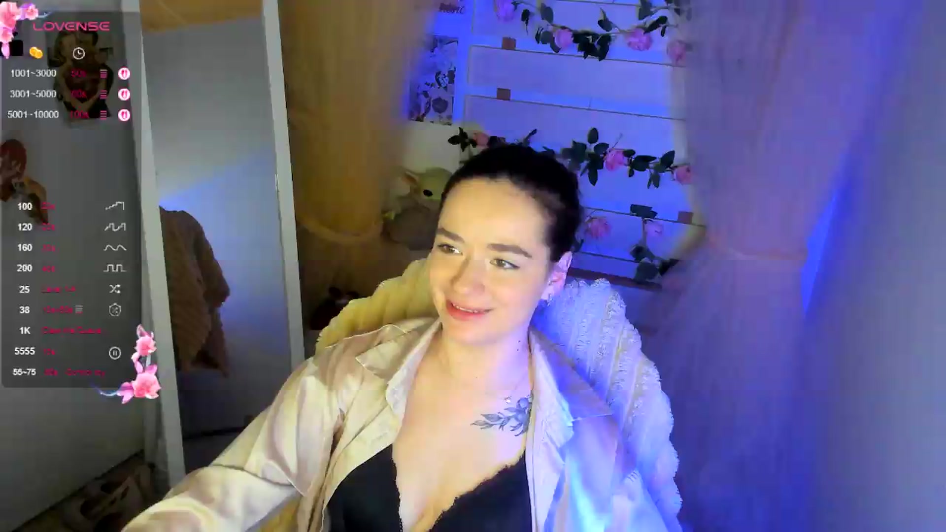 Gallery image thumbnail from KiraLove's myfreecams stream on, 05/22/2026, 09:54 image 15 of 20