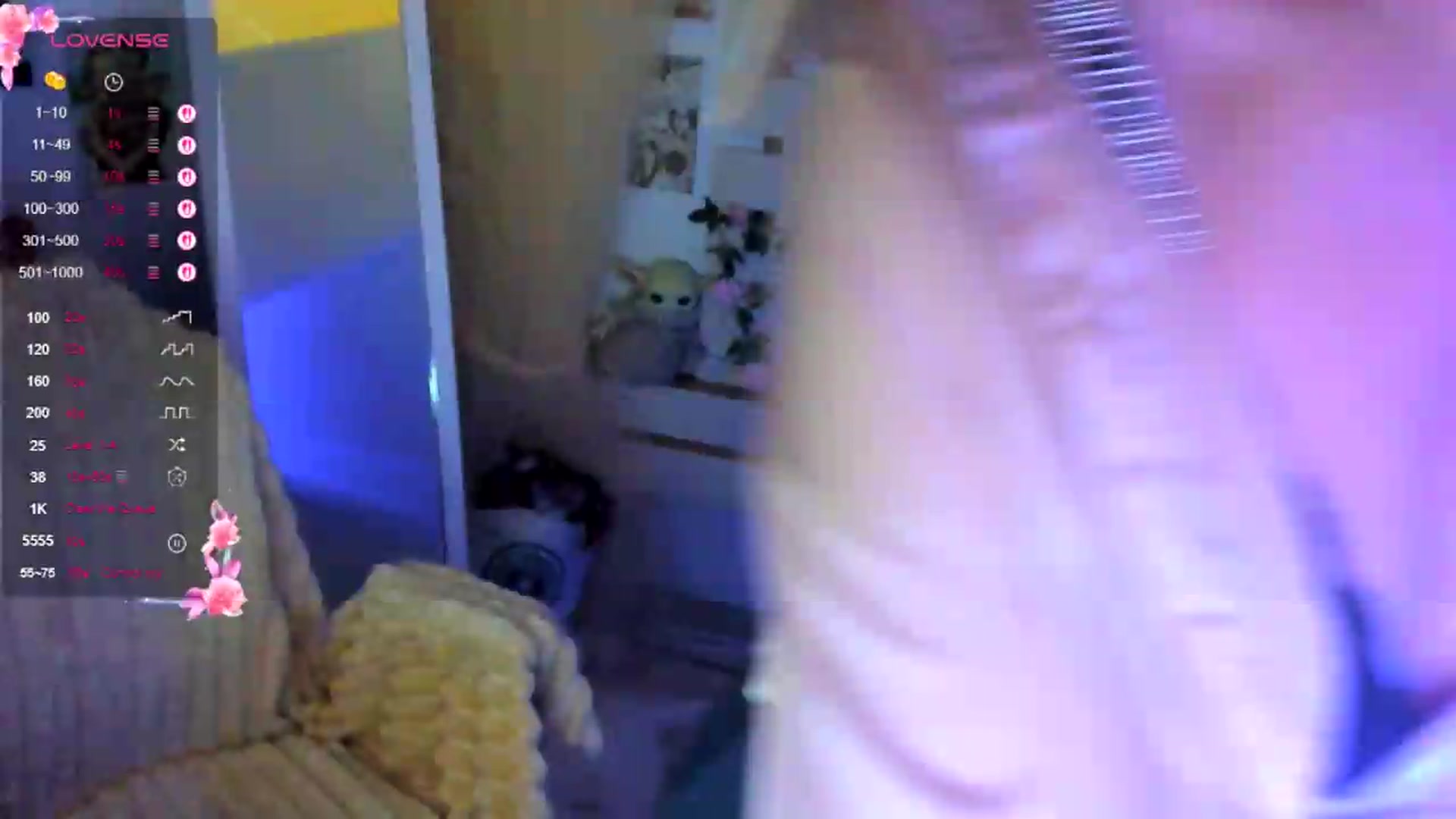 Gallery image thumbnail from KiraLove's myfreecams stream on, 05/22/2026, 11:50 image 19 of 20