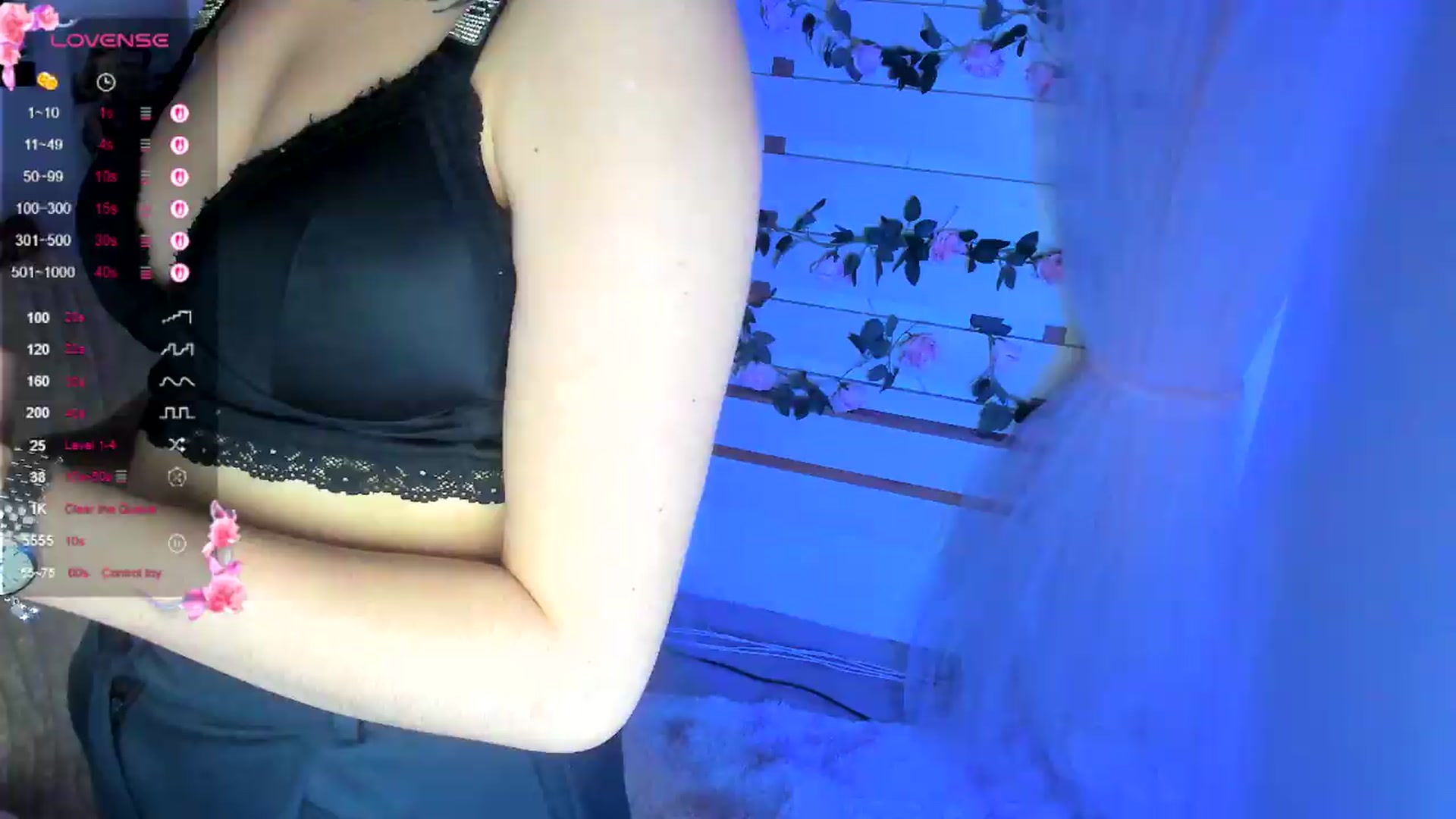 Gallery image thumbnail from KiraLove's myfreecams stream on, 05/22/2026, 11:50 image 2 of 20
