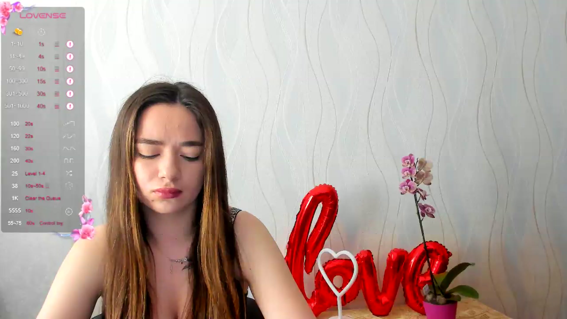 Gallery image thumbnail from KiraLove's myfreecams stream on, 05/25/2026, 11:28 image 14 of 20