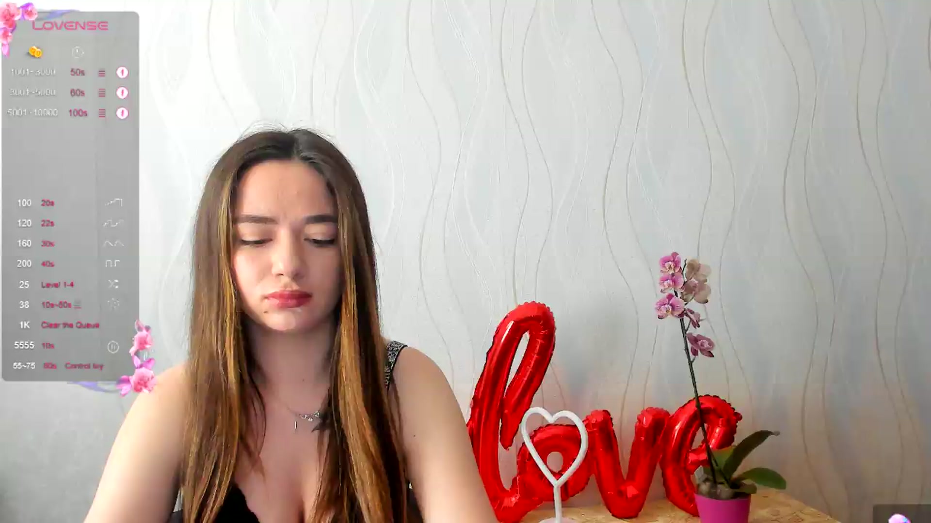 Gallery image thumbnail from KiraLove's myfreecams stream on, 05/25/2026, 11:28 image 16 of 20