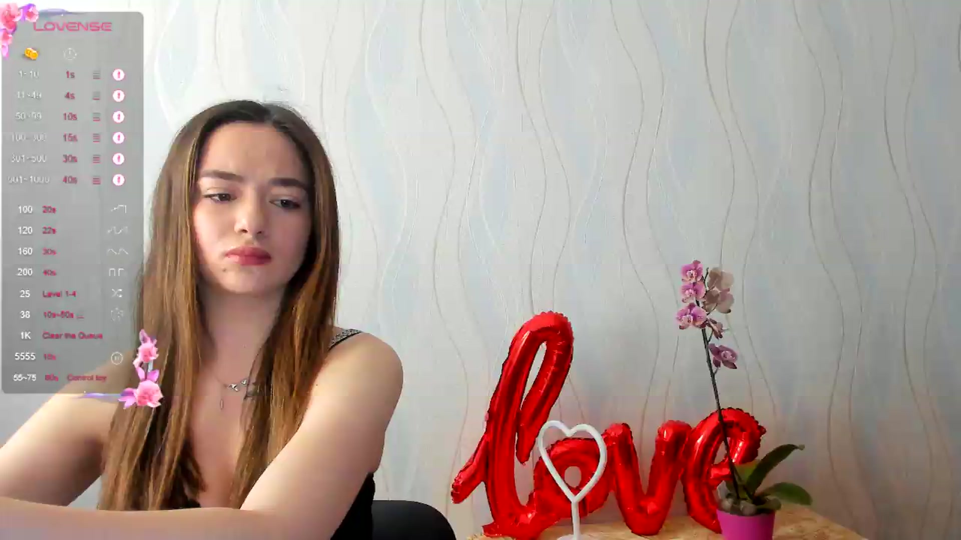 Gallery image thumbnail from KiraLove's myfreecams stream on, 05/25/2026, 11:28 image 2 of 20