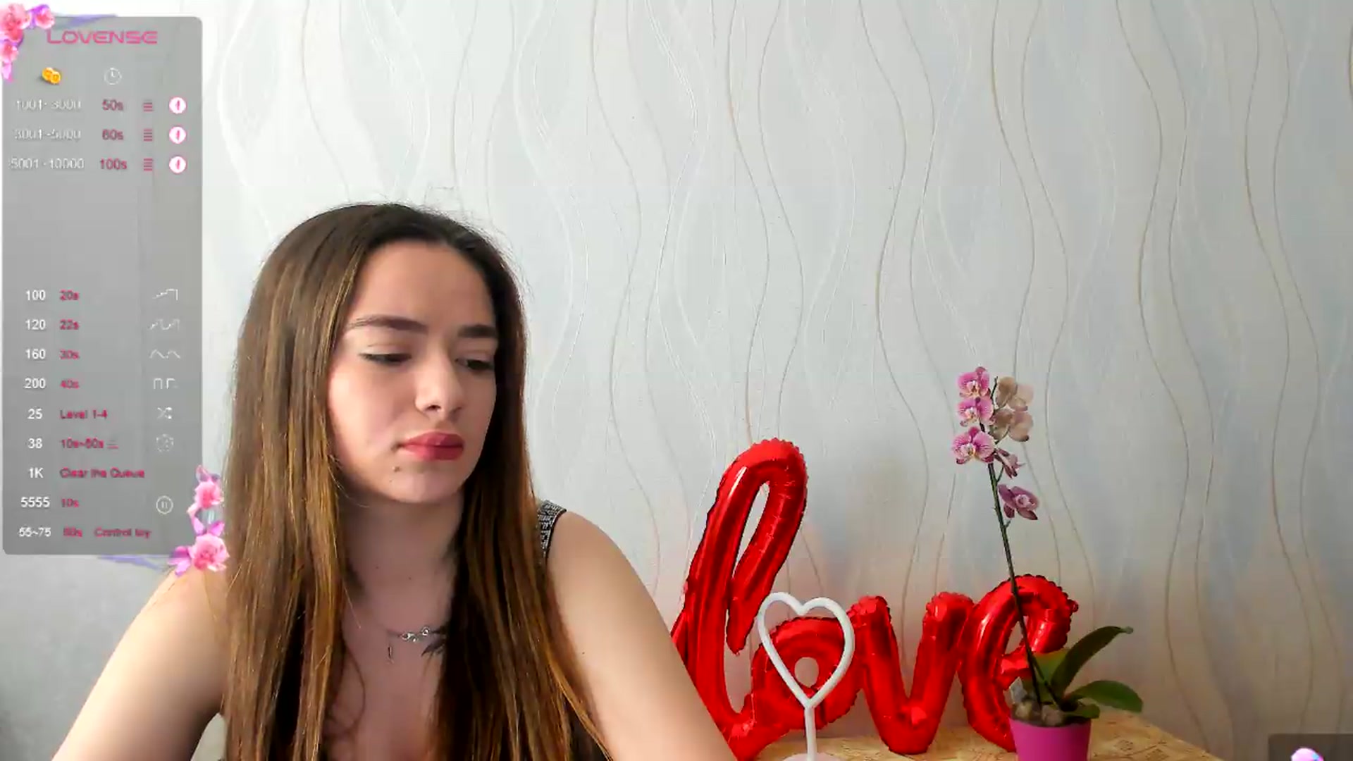 Gallery image thumbnail from KiraLove's myfreecams stream on, 05/25/2026, 11:28 image 3 of 20