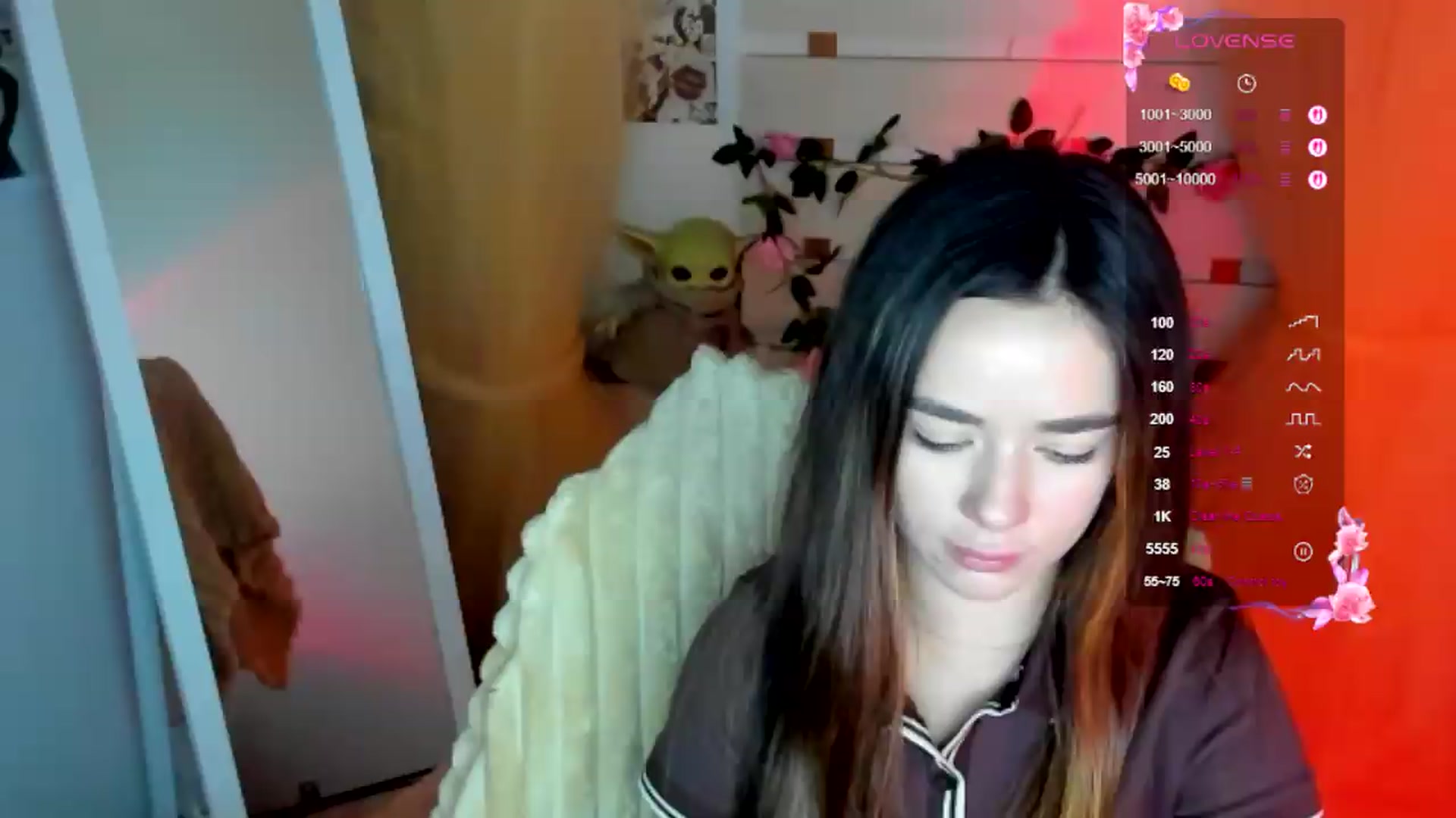 Gallery image thumbnail from KiraLove's myfreecams stream on, 06/19/2026, 10:54 image 8 of 20