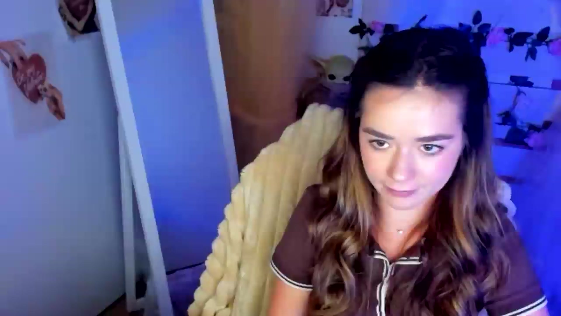 Gallery image thumbnail from KiraLove's myfreecams stream on, 06/23/2026, 11:28 image 1 of 20