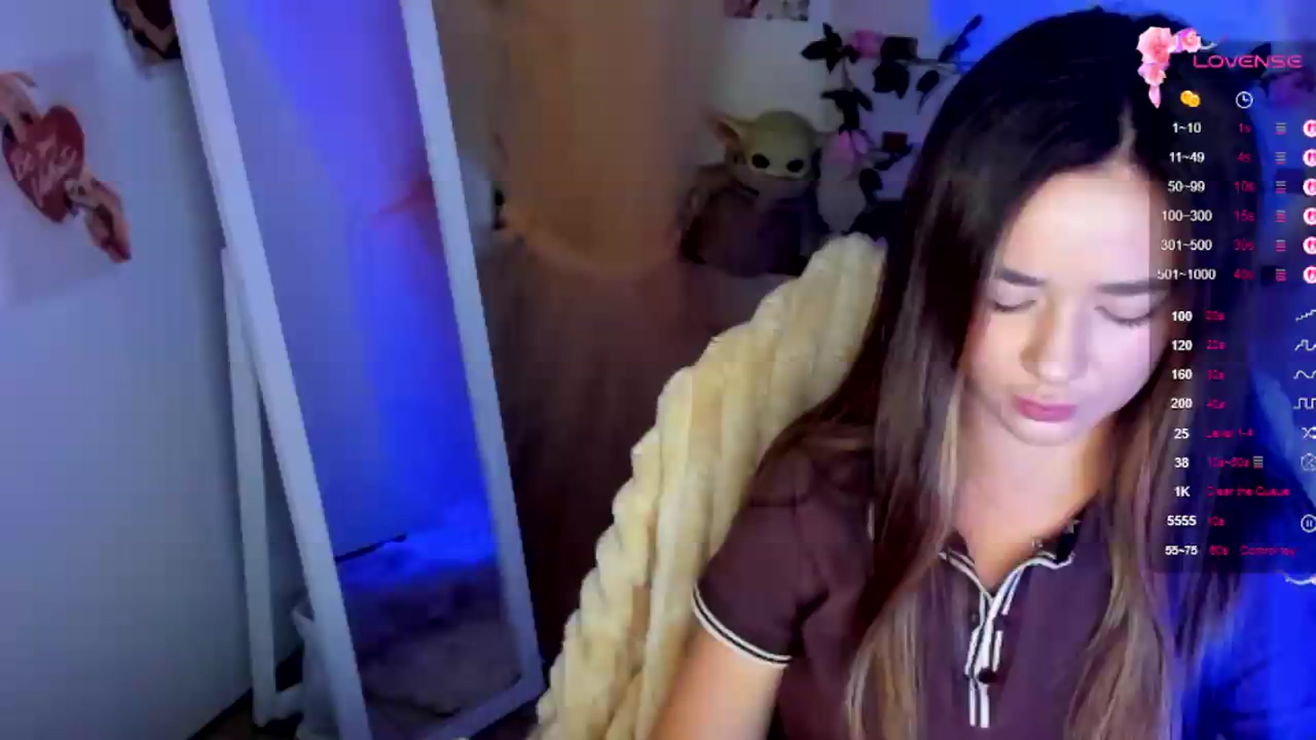 Gallery image thumbnail from KiraLove's myfreecams stream on, 07/04/2026, 09:23 image 4 of 20