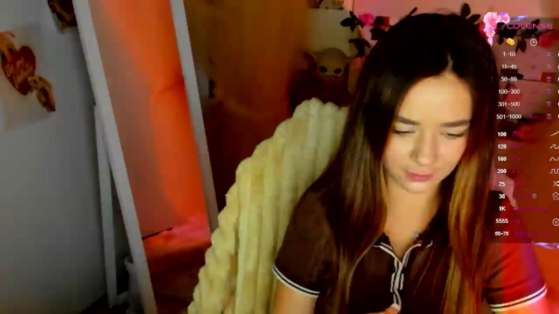 Gallery image thumbnail from KiraLove's myfreecams stream on, 07/04/2026, 09:23 image 9 of 20