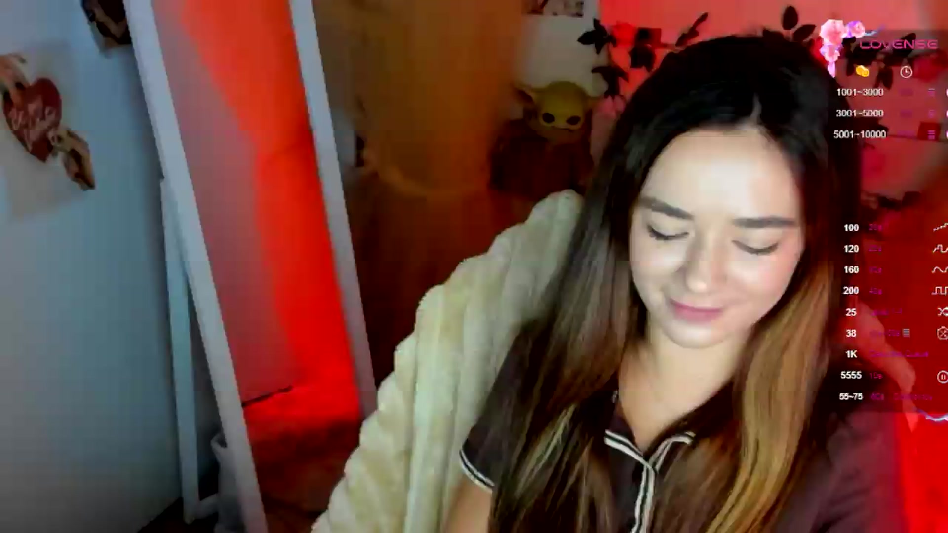 Gallery image thumbnail from KiraLove's myfreecams stream on, 07/04/2026, 09:23 image 14 of 20