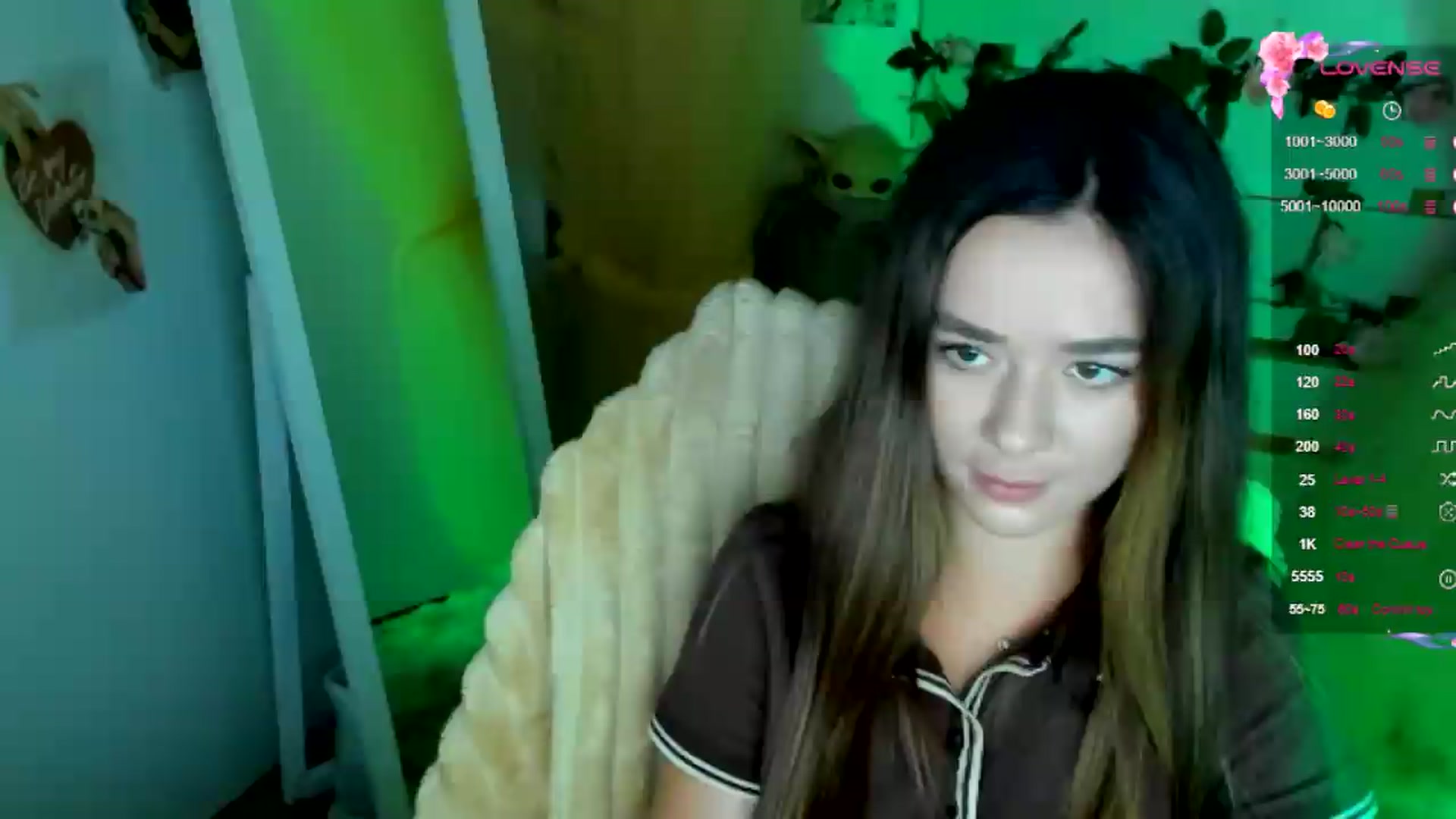 Gallery image thumbnail from KiraLove's myfreecams stream on, 07/04/2026, 09:23 image 19 of 20