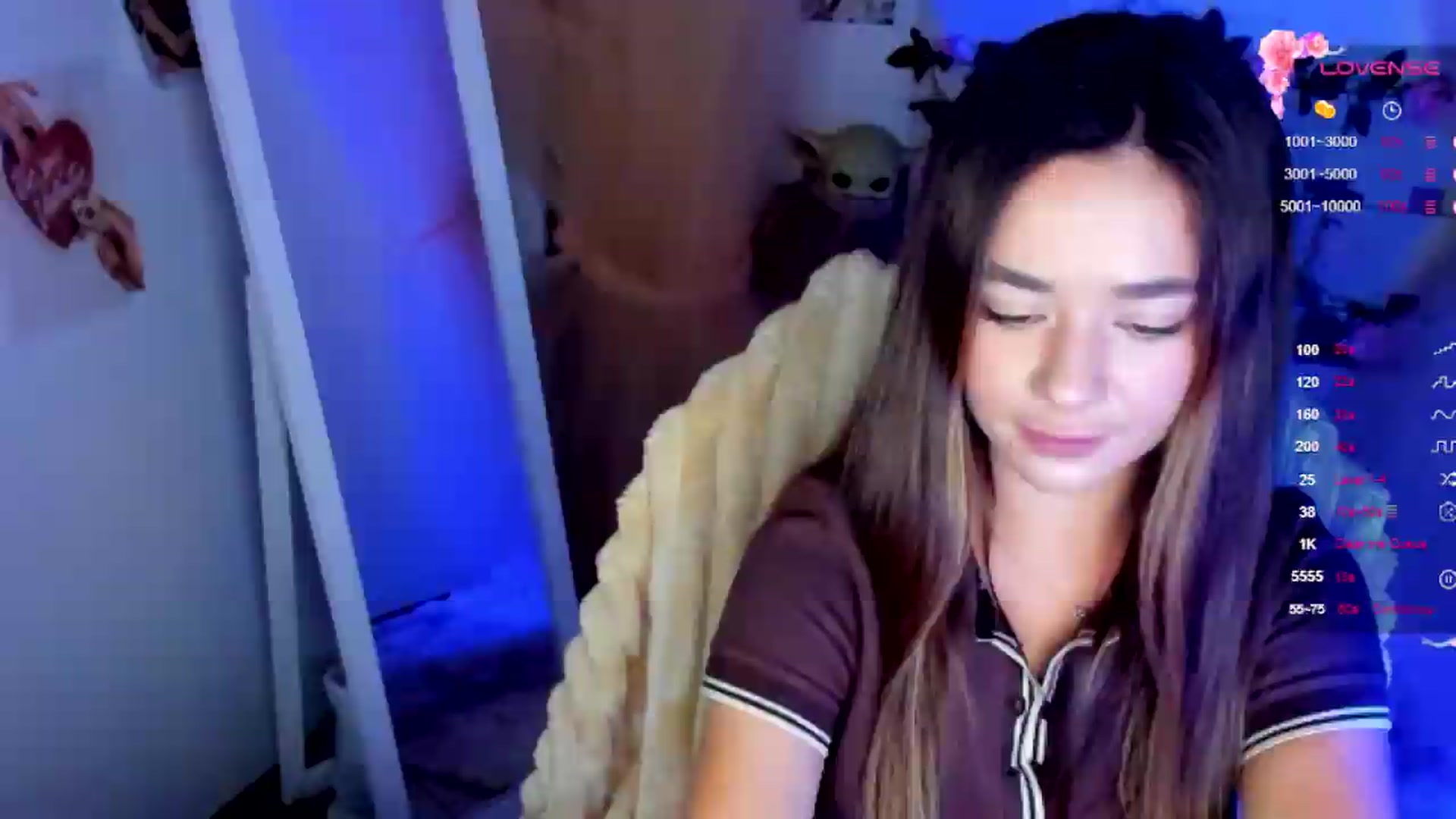 Gallery image thumbnail from KiraLove's myfreecams stream on, 07/04/2026, 09:23 image 8 of 20