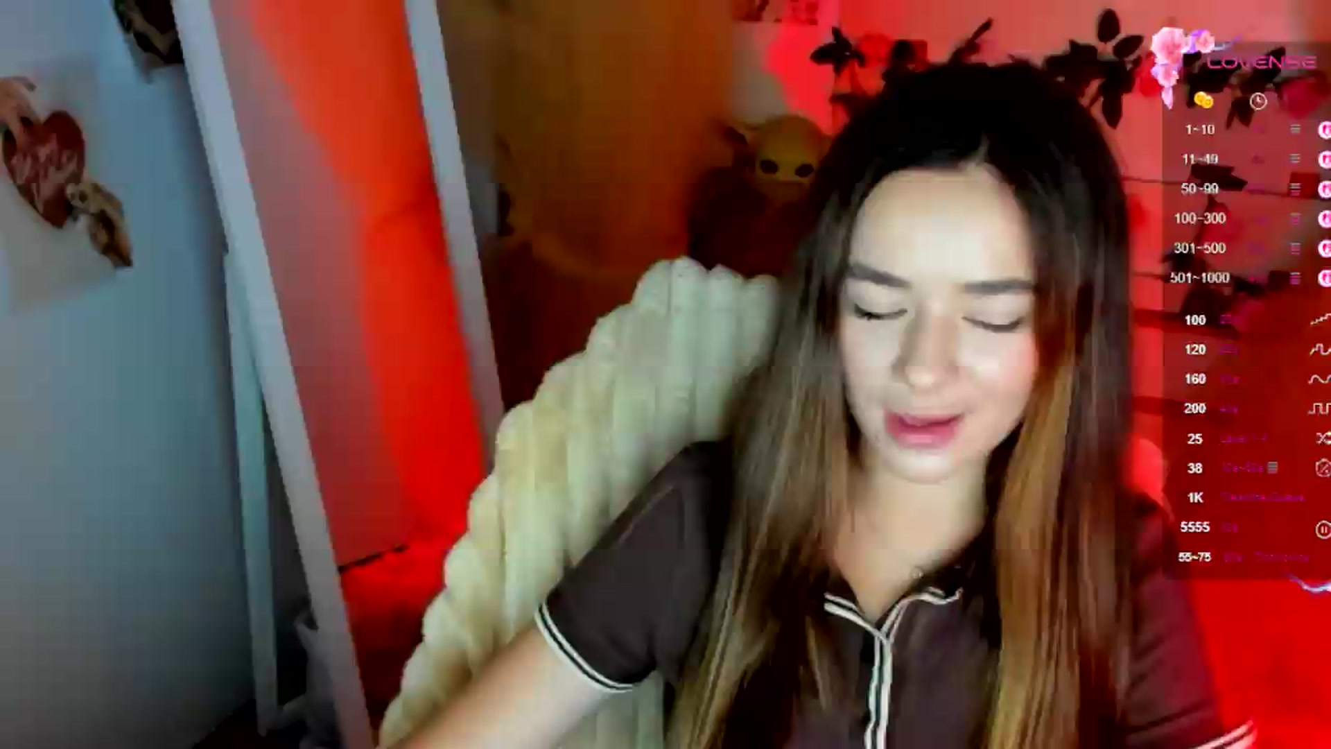 Gallery image thumbnail from KiraLove's myfreecams stream on, 07/04/2026, 09:23 image 18 of 20