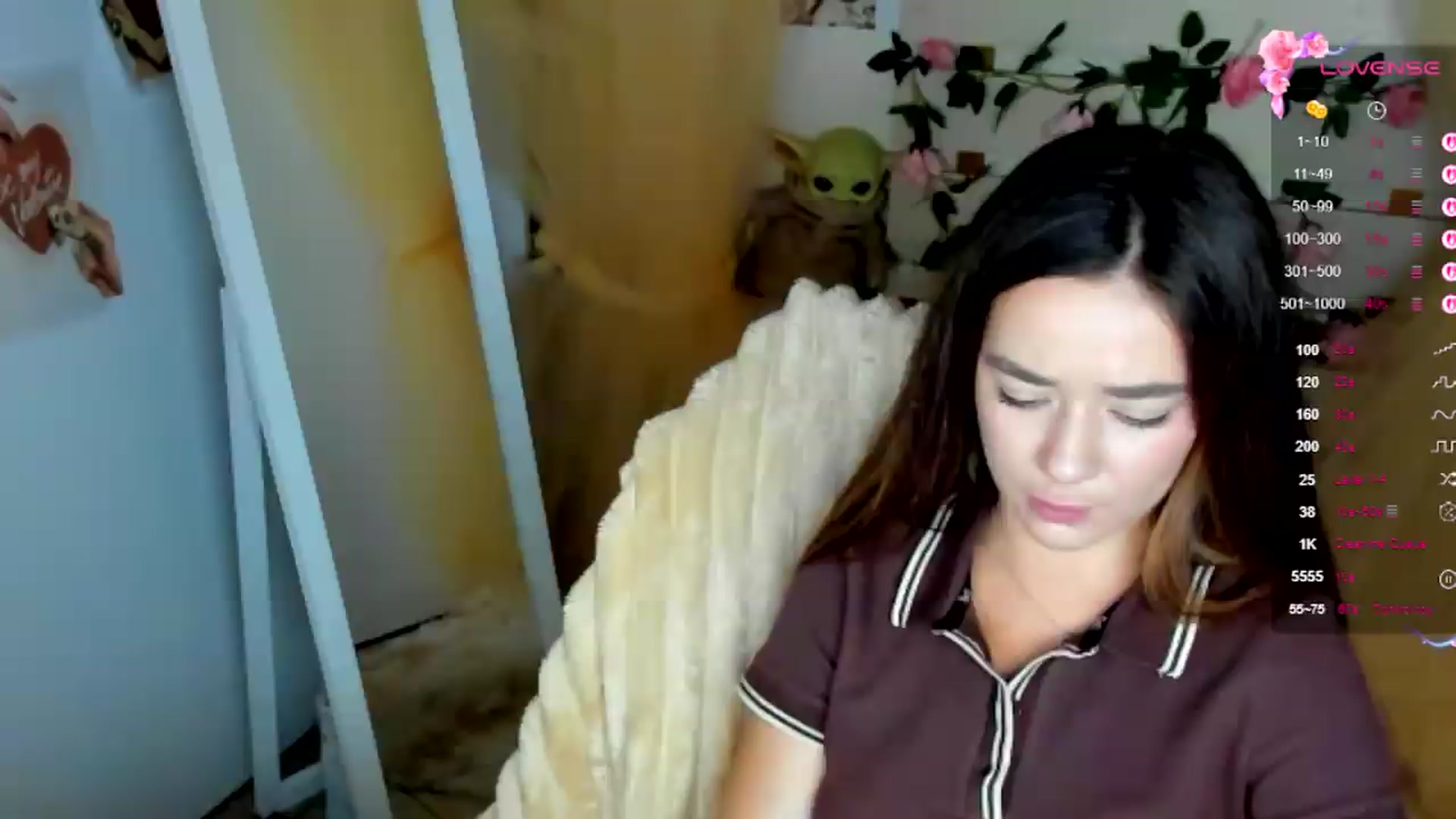 Gallery image thumbnail from KiraLove's myfreecams stream on, 07/04/2026, 10:22 image 12 of 20