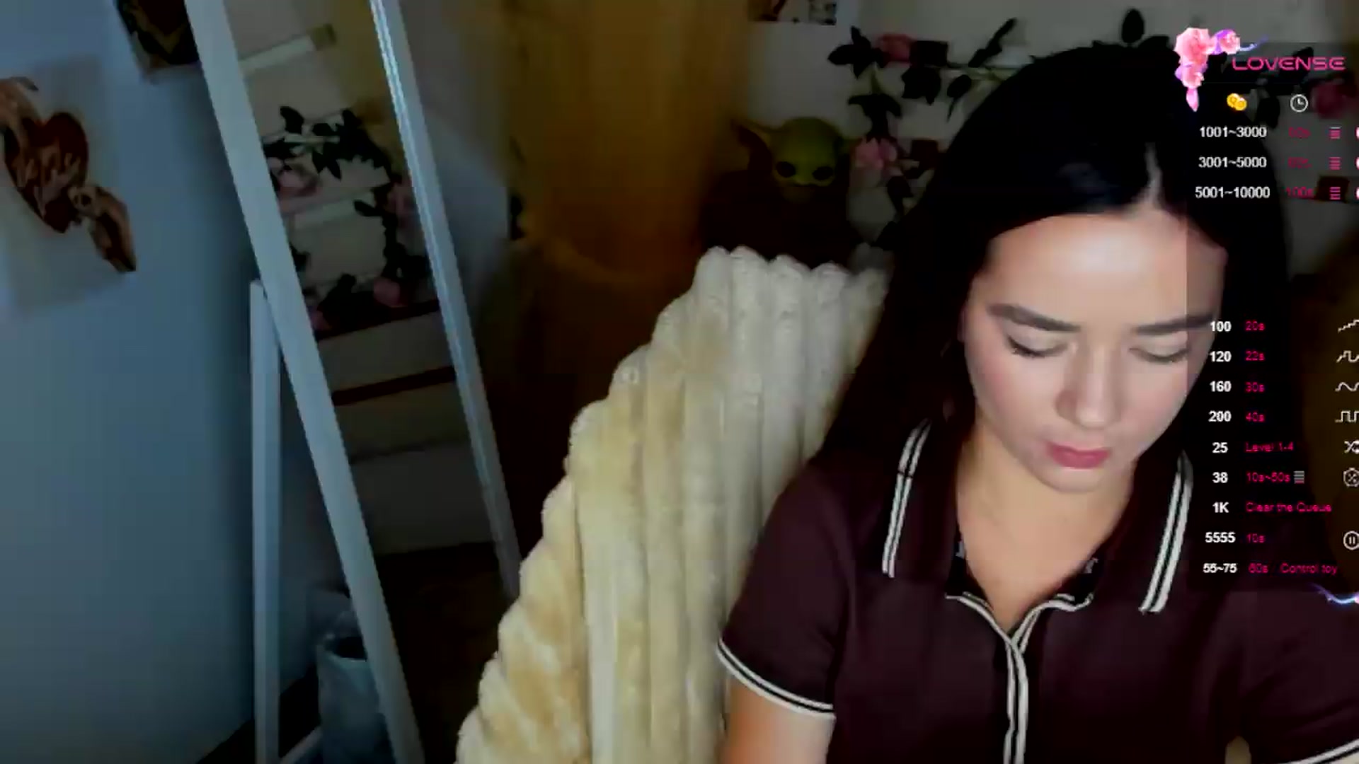 Gallery image thumbnail from KiraLove's myfreecams stream on, 07/04/2026, 10:22 image 1 of 20